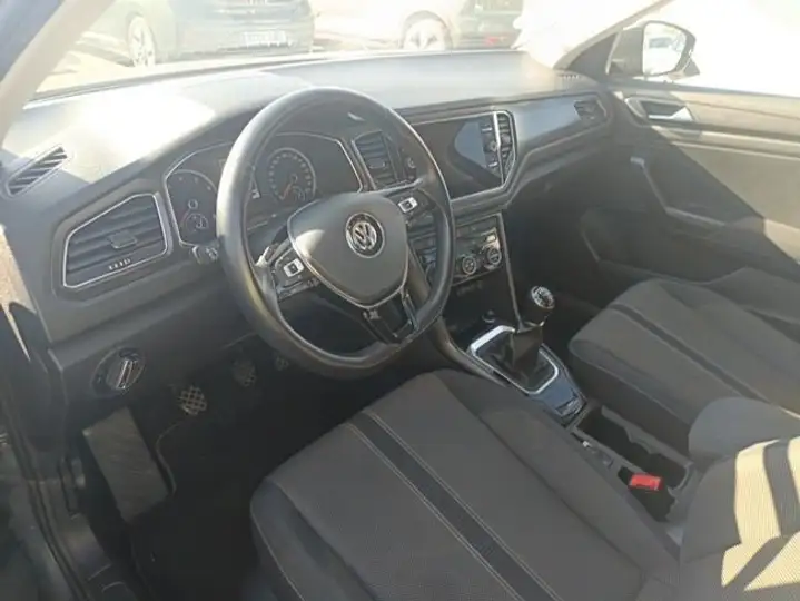 Volkswagen T-Roc 1.0 TSI Advance 6V 2019, foto 7