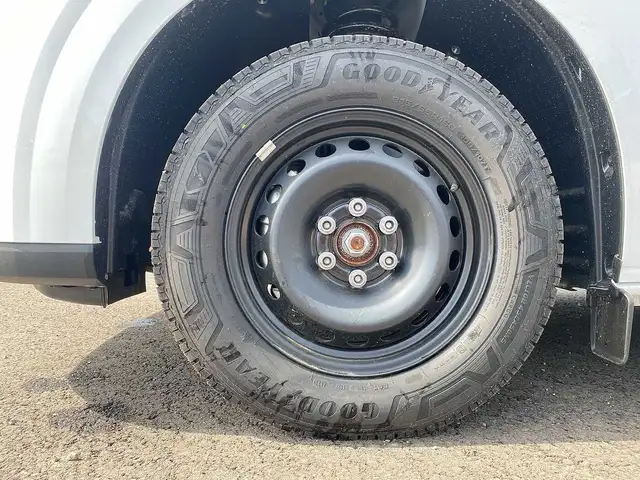 Ford Transit Custom view 9