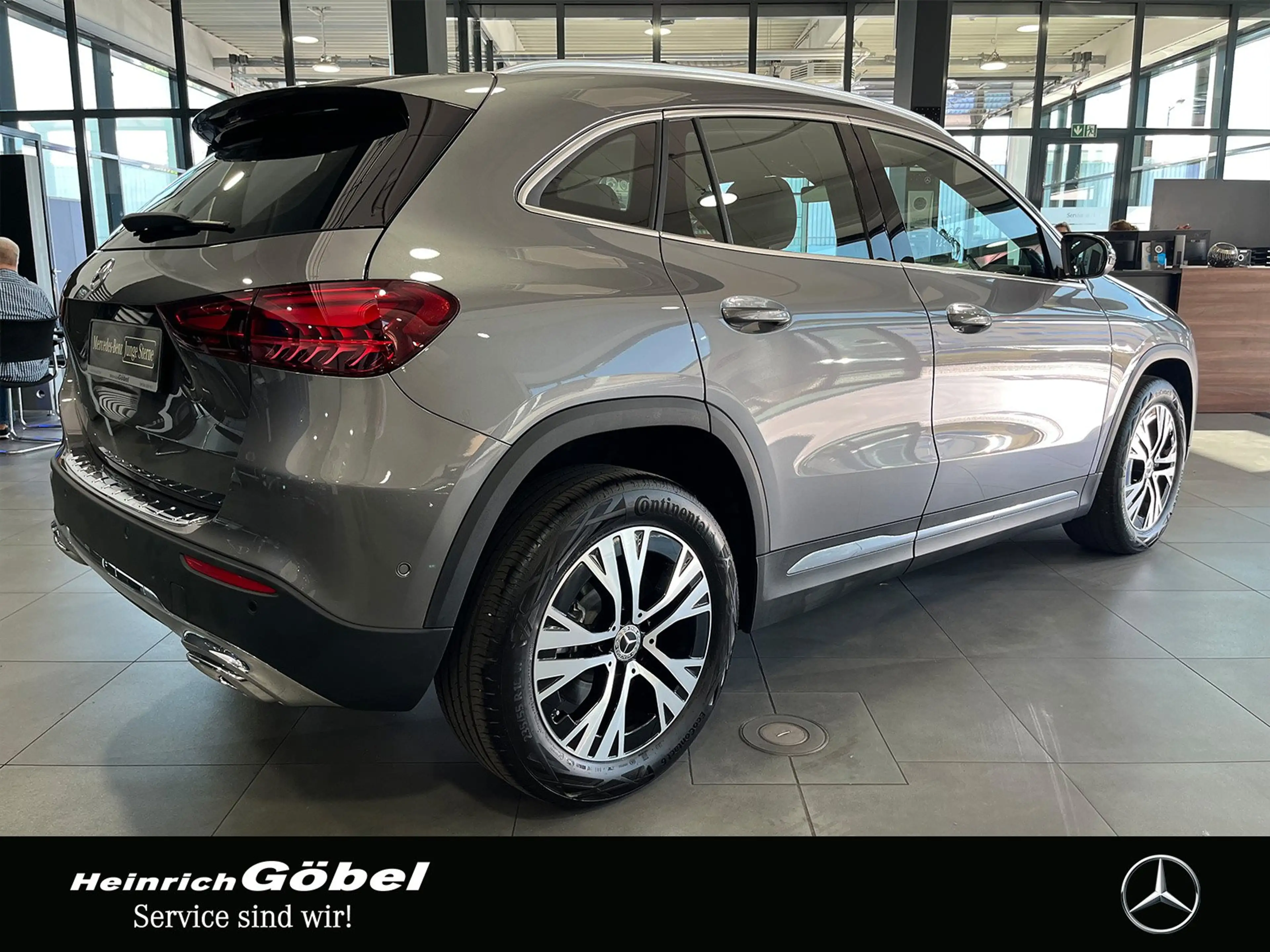 Mercedes-Benz GLA 220 4M PROGRESSIVE+LED+KAMERA+NAVI+CARPLAY — photo 6