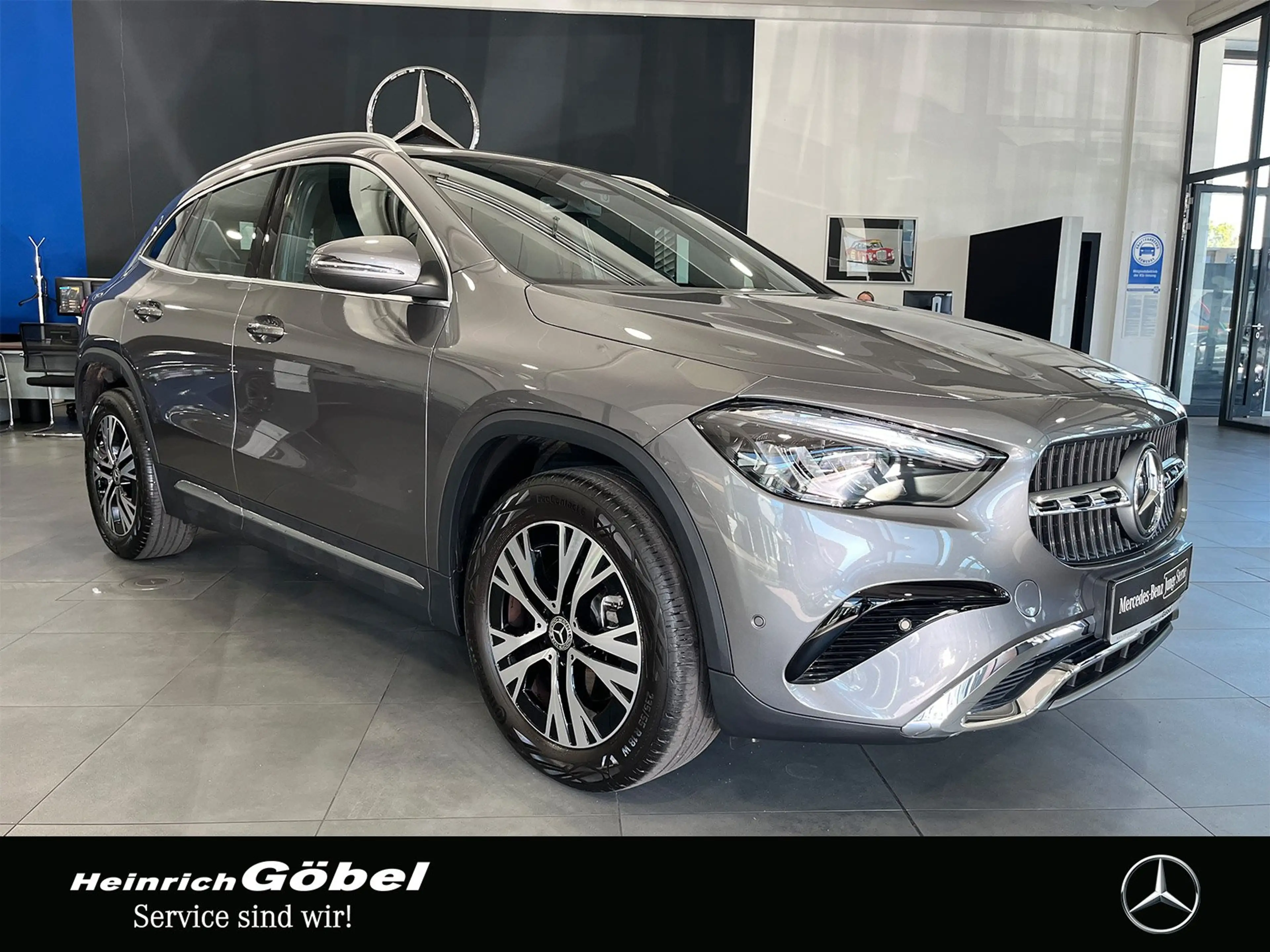 Mercedes-Benz GLA 220 4M PROGRESSIVE+LED+KAMERA+NAVI+CARPLAY — photo 2