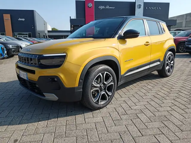 Jeep Avenger BEV 156cv Summit