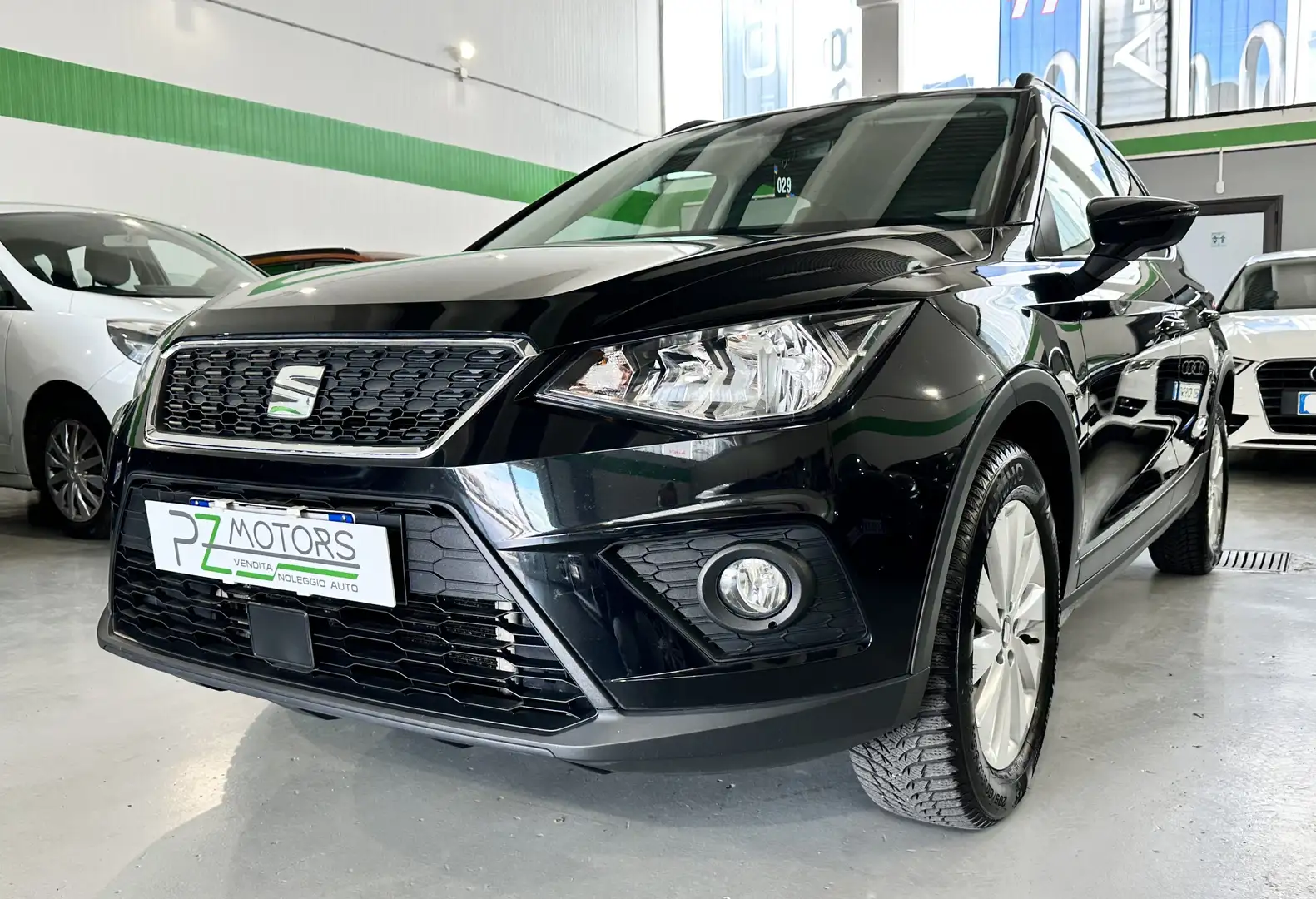 SEAT Arona Arona 1.6 tdi Style 95cv dsg - PROMO FINANZIAMENTO Negro - 1