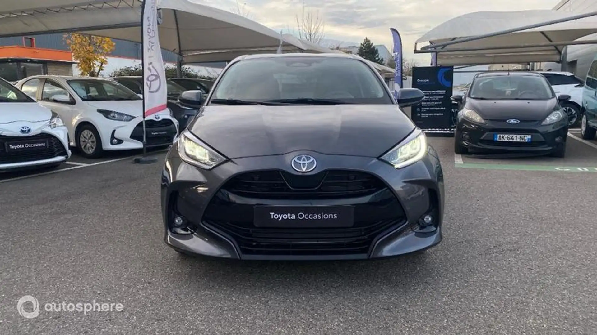 Toyota Yaris 116h Design 5p MY25 - 2