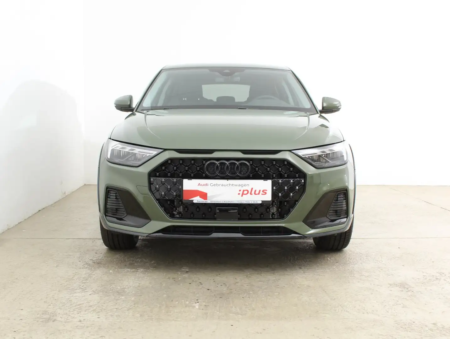 Audi A1 30 TFSI intense Grün - 2