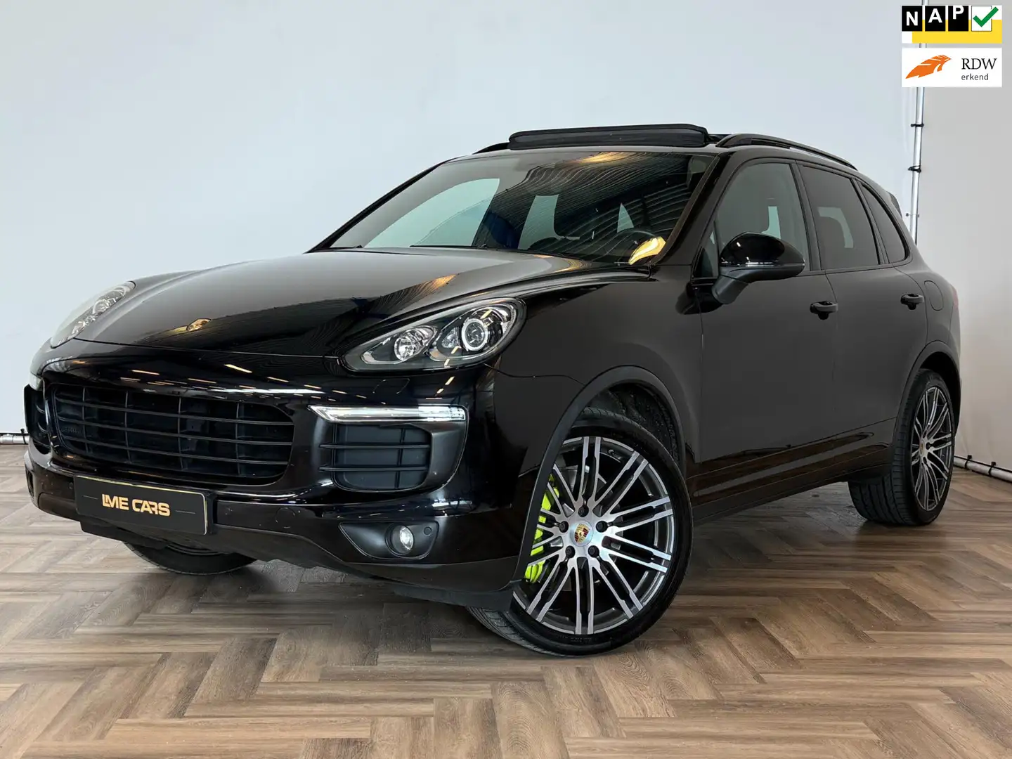 Porsche Cayenne 3.0 S E-Hybrid, PANO , DEALER ONDERHOUDEN , INRUIL Fekete - 1