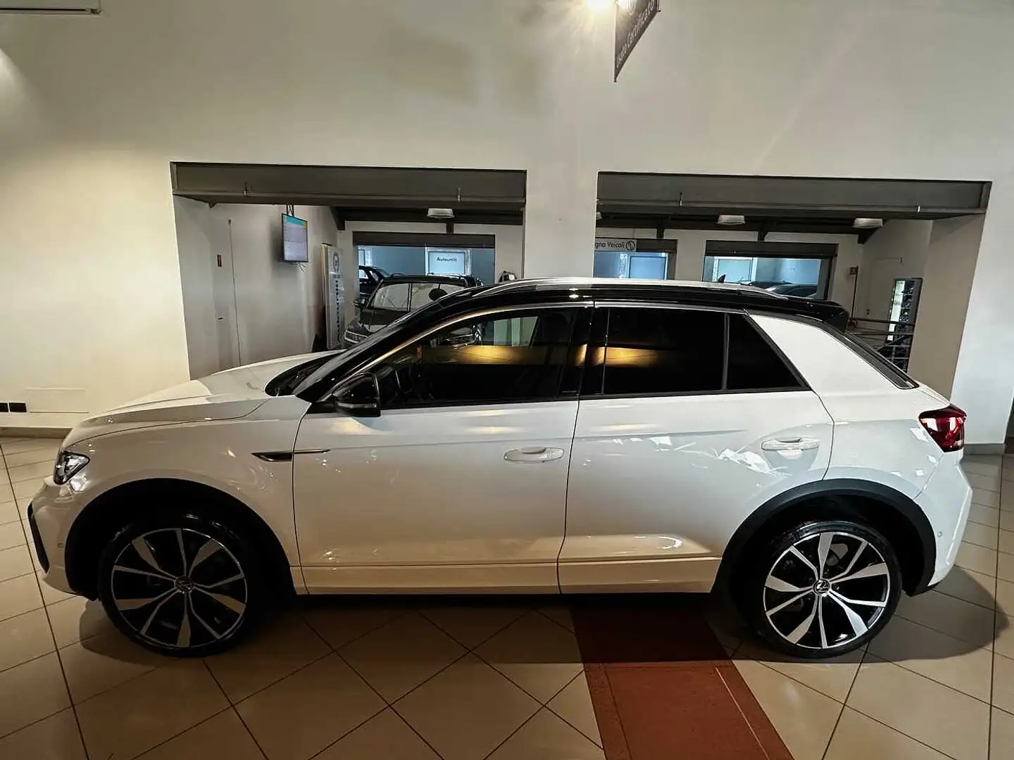 Volkswagen T-Roc 1.5 TSI ACT R-Line Bianco - 2