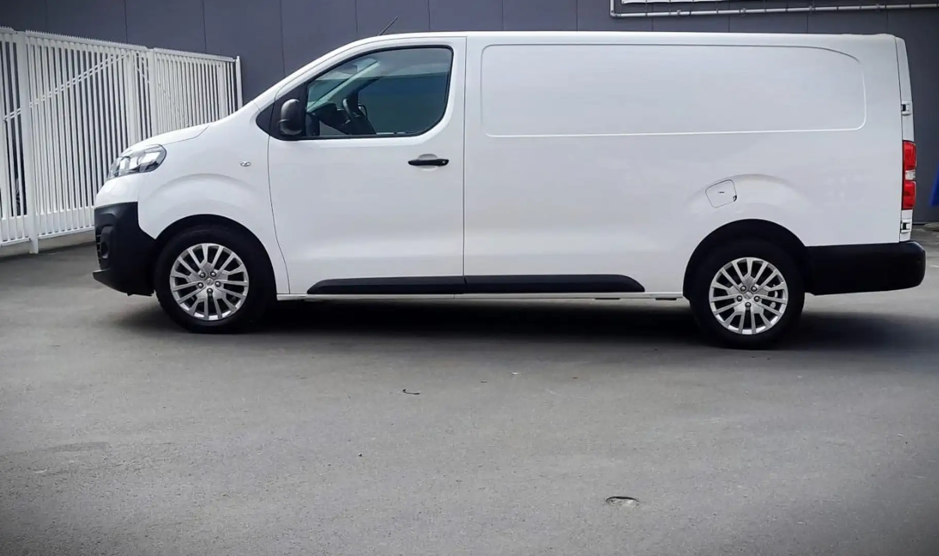 Opel Vivaro 2.0 Dti   L3    PDC - ANDROID/APPLE-AIRCO Wit - 2