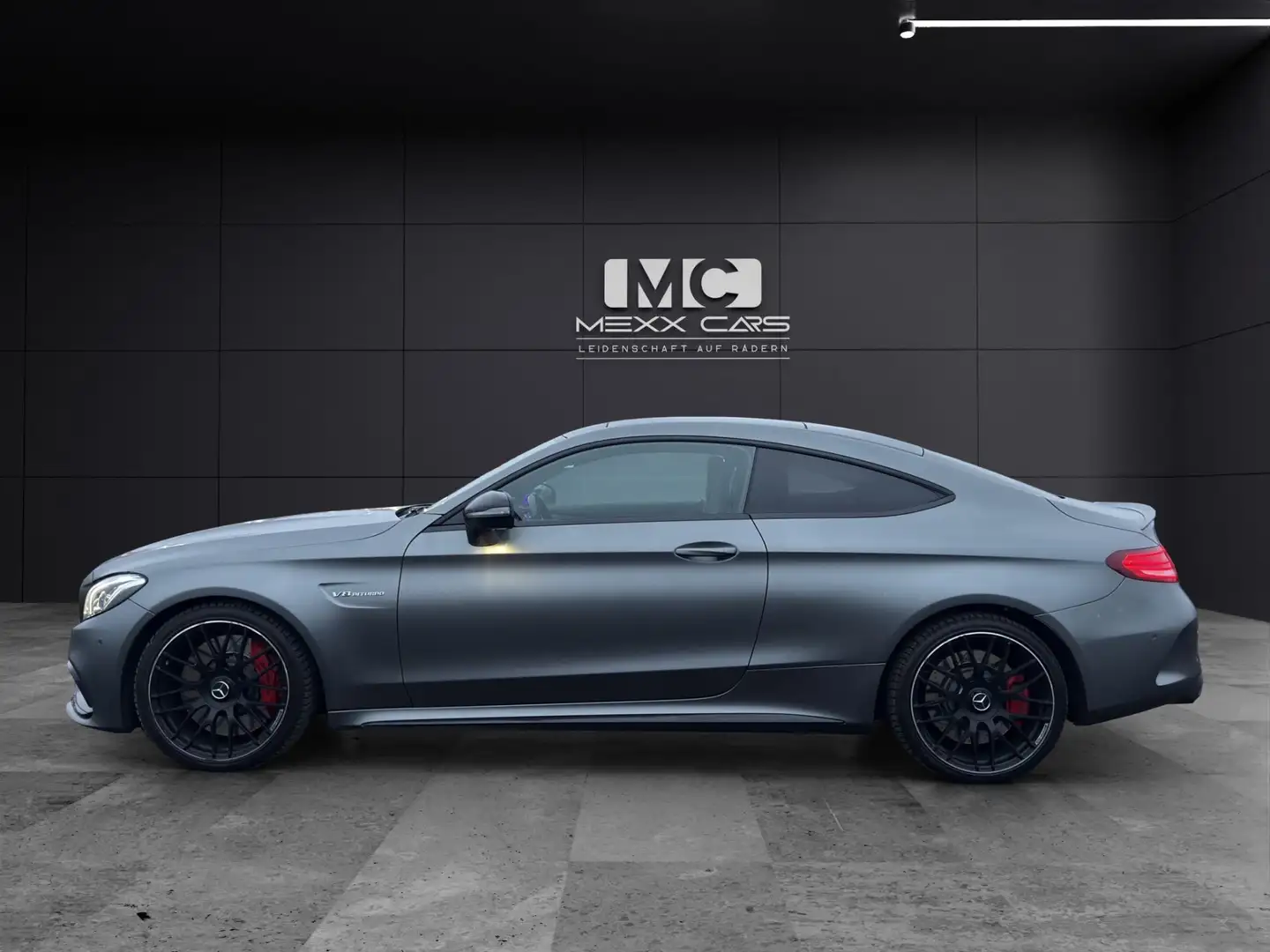 Mercedes-Benz C 63 AMG S Coupe Wenn Leistung zur Emotion wird Grau - 2