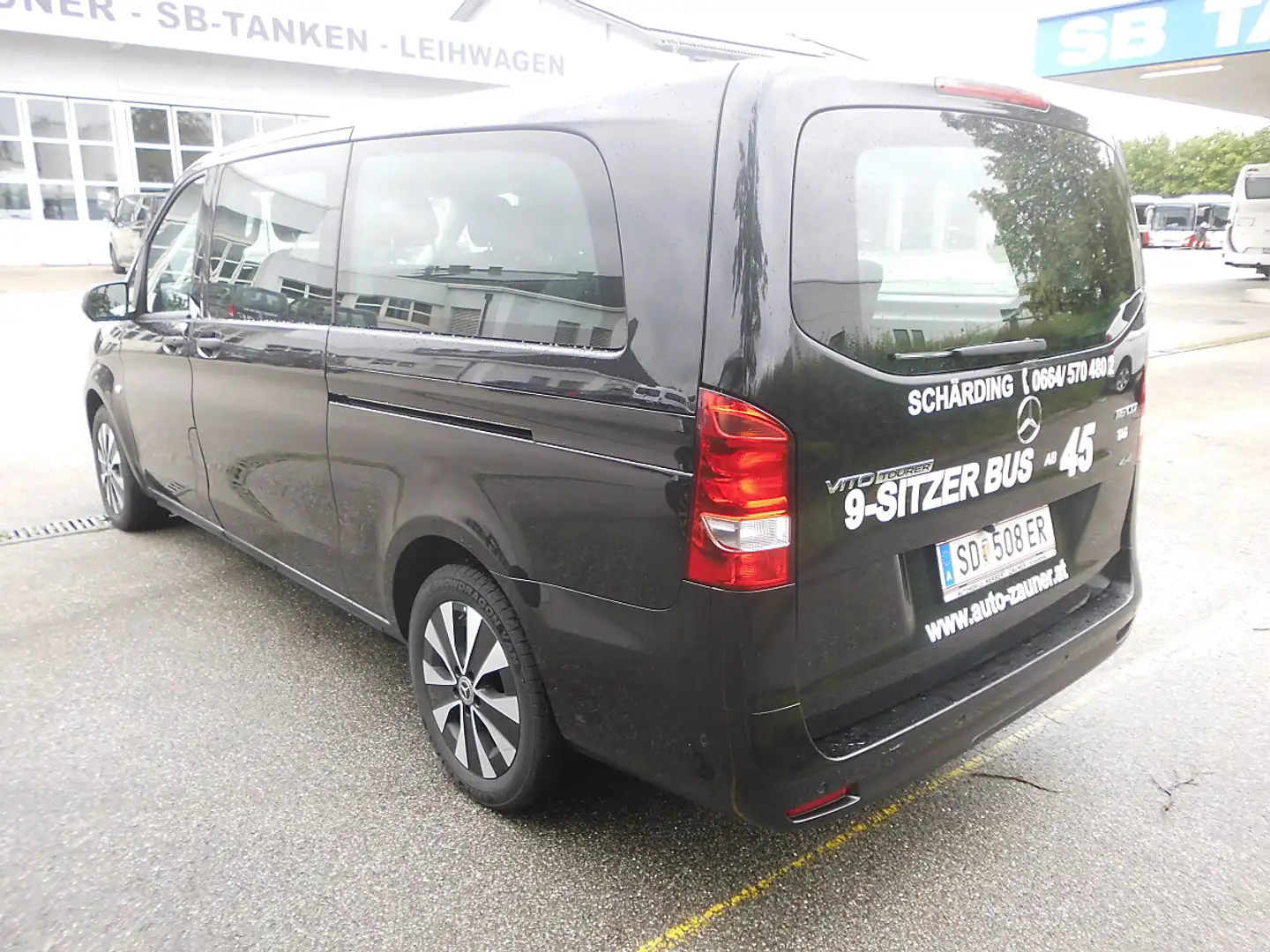 Mercedes-Benz Vito Tourer 116 CDI 4matic extralang SELECT Aut. Schwarz - 2