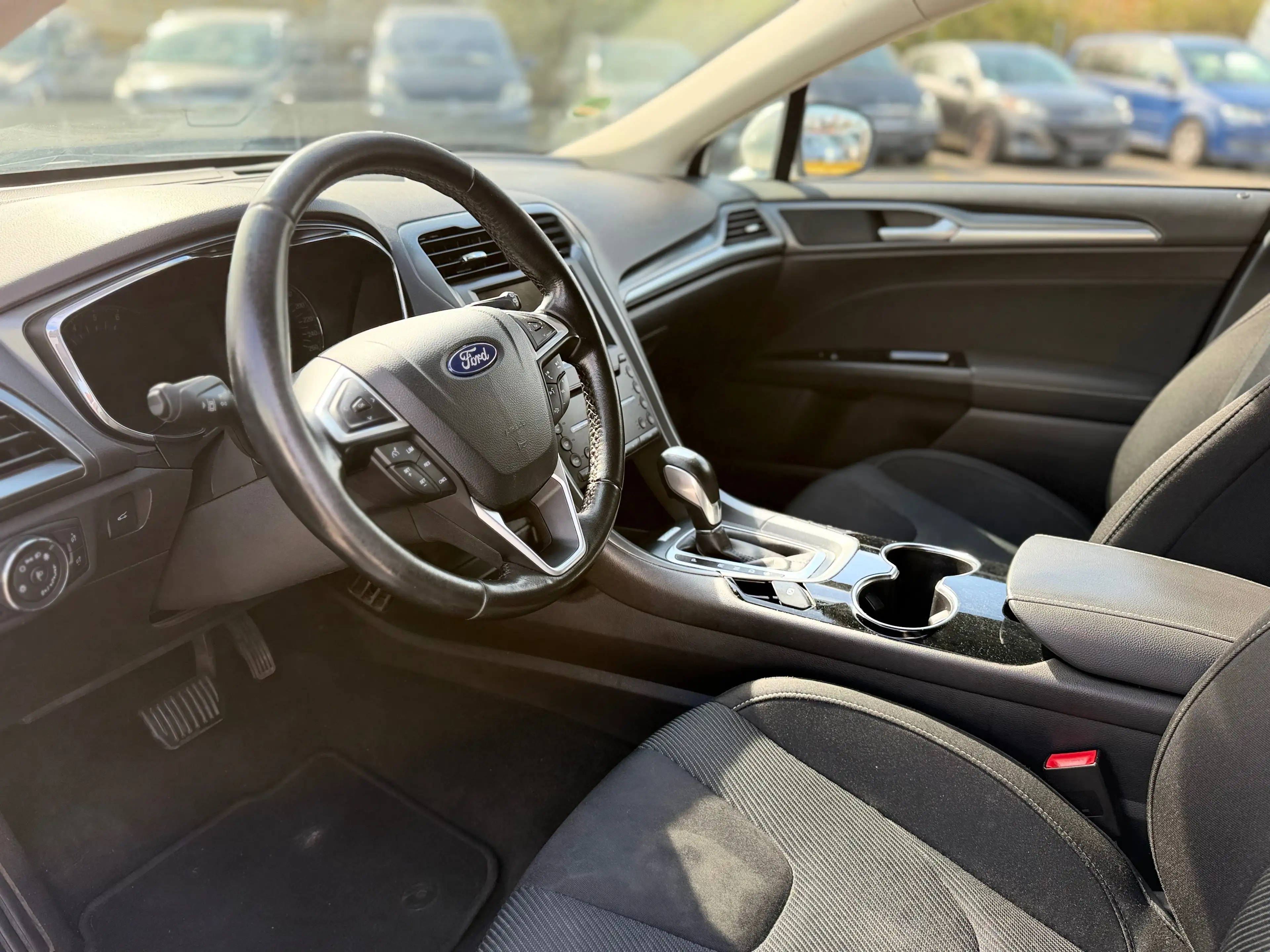 Ford Mondeo Titanium — photo 5