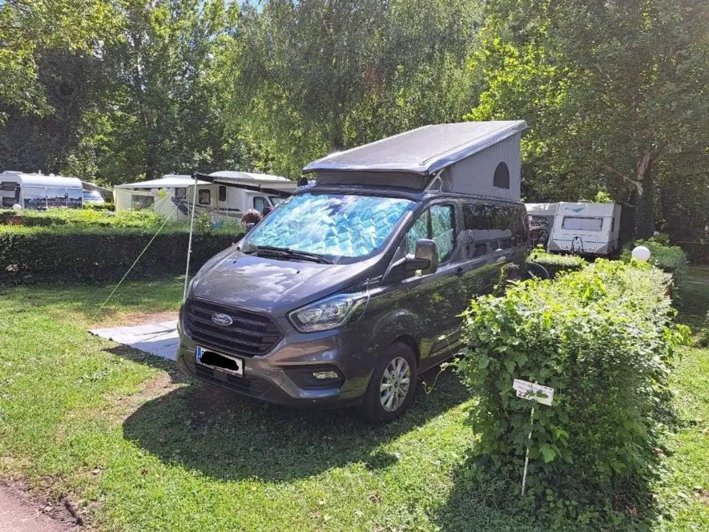 Caravans-Wohnm Ford Nugget AD Westfalia Šedá - 2