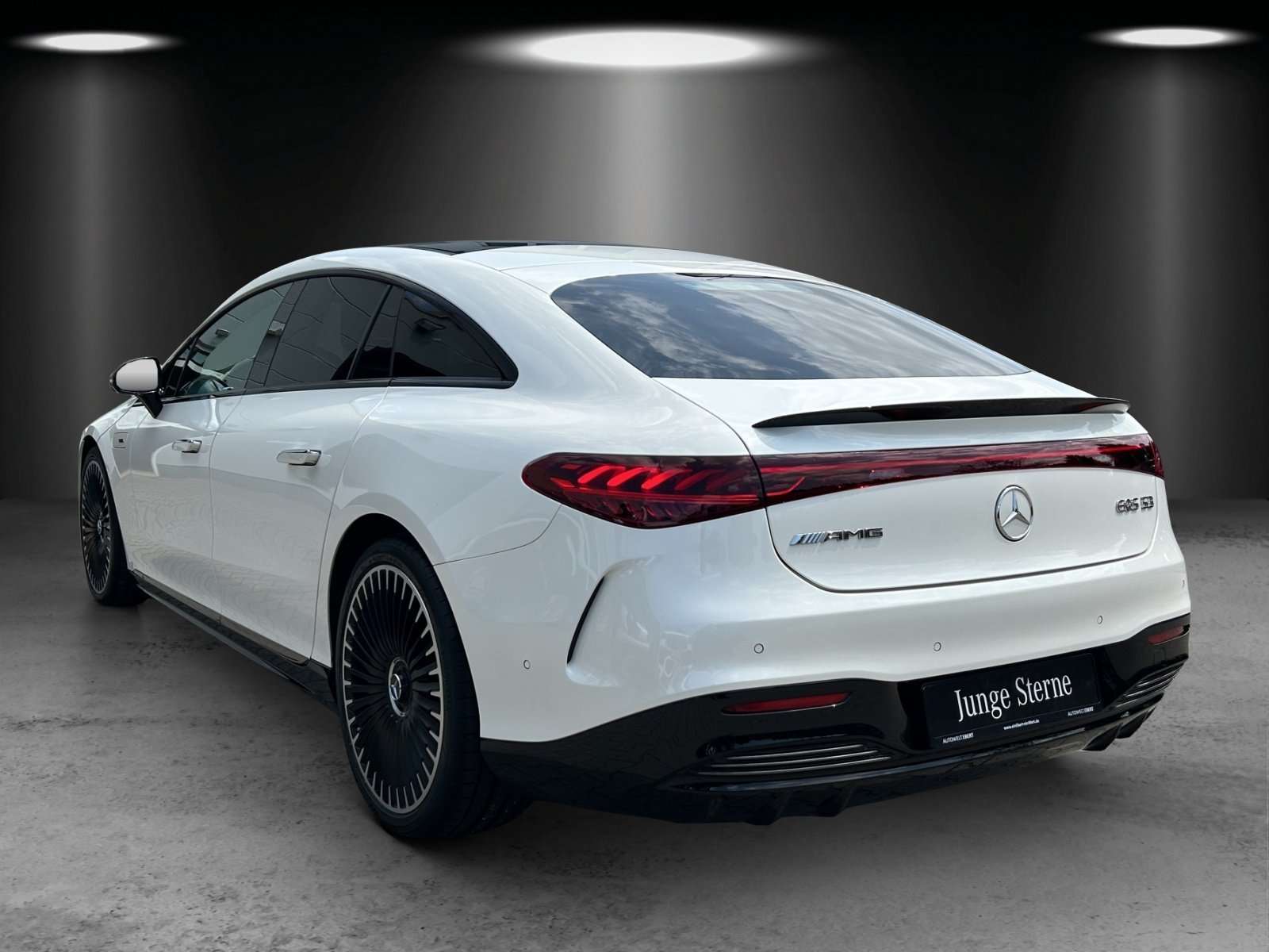 Mercedes-Benz EQS