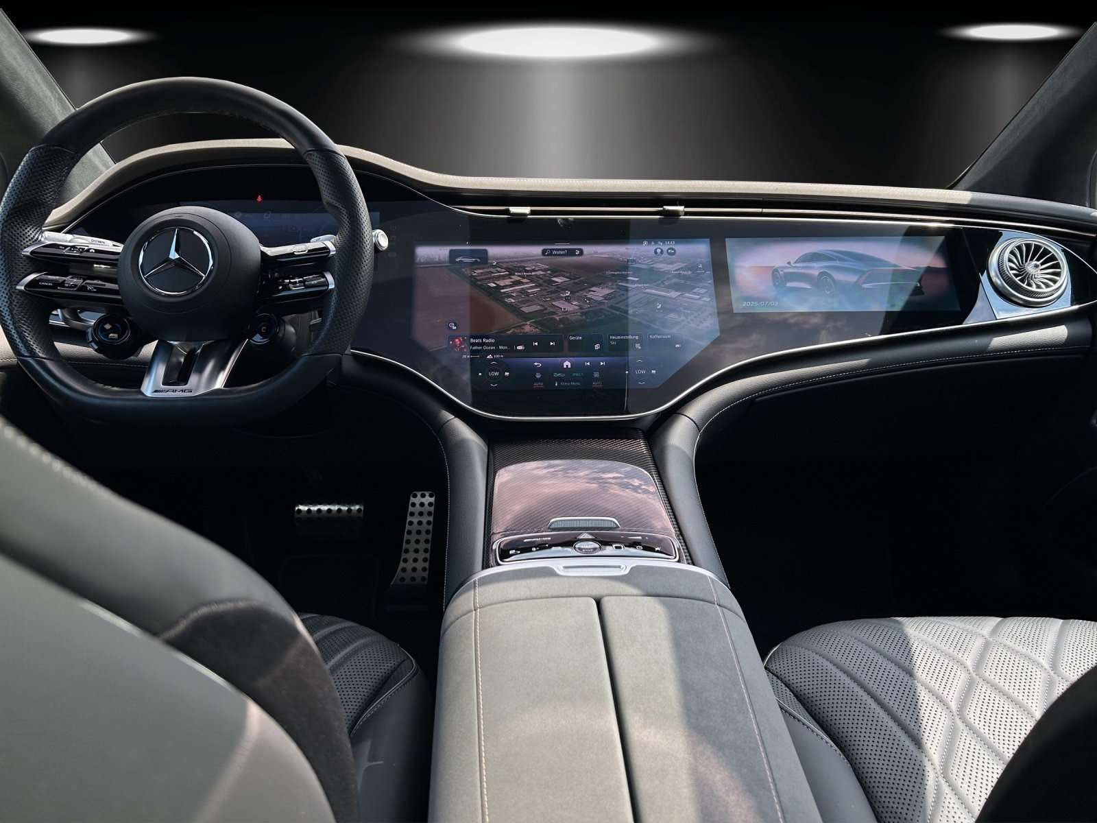 Mercedes-Benz EQS