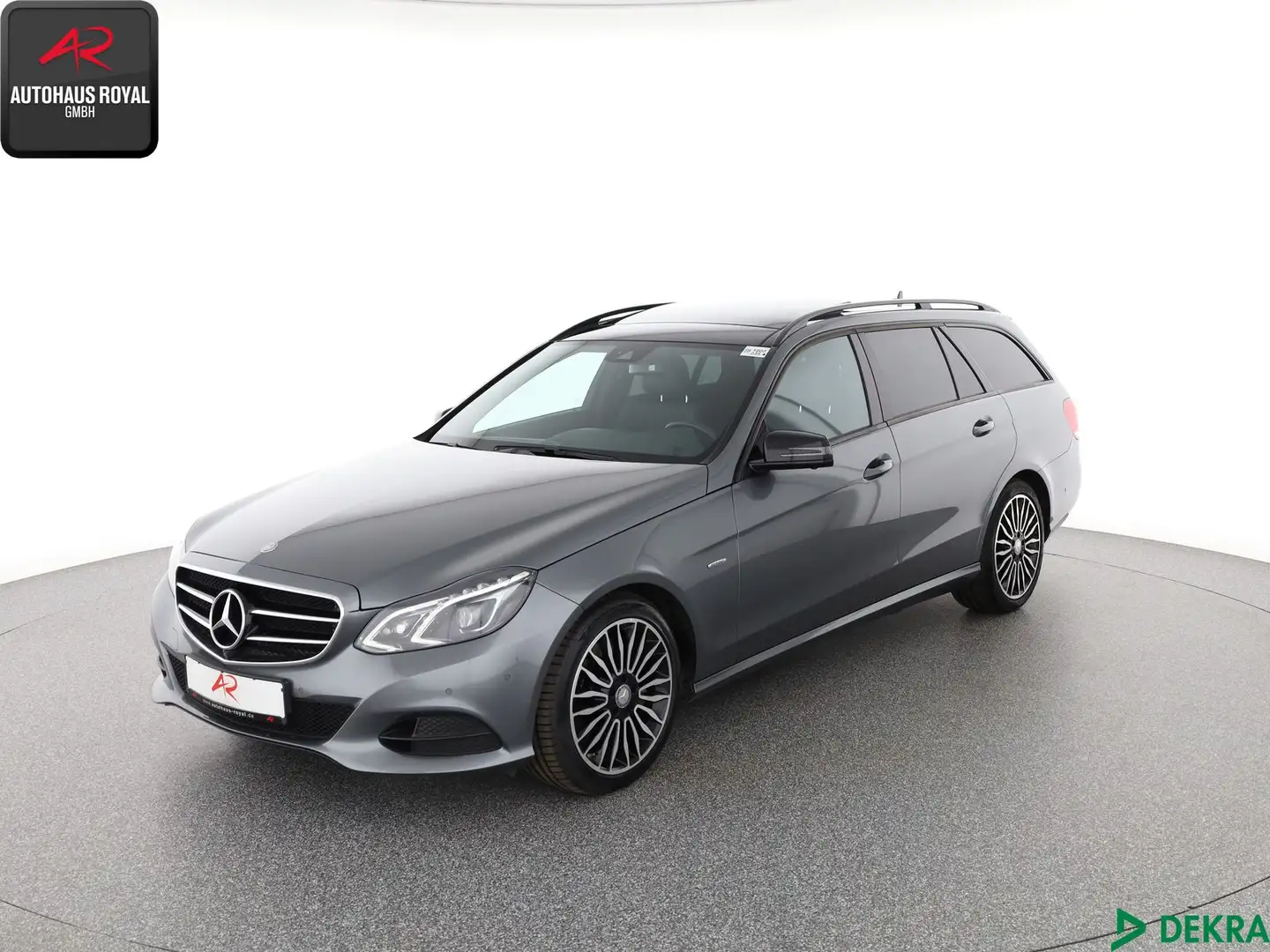 Mercedes-Benz E 350 E 350 d T 4M EDITION E NIGHT COMAND,360GRAD,PANO Grau - 1