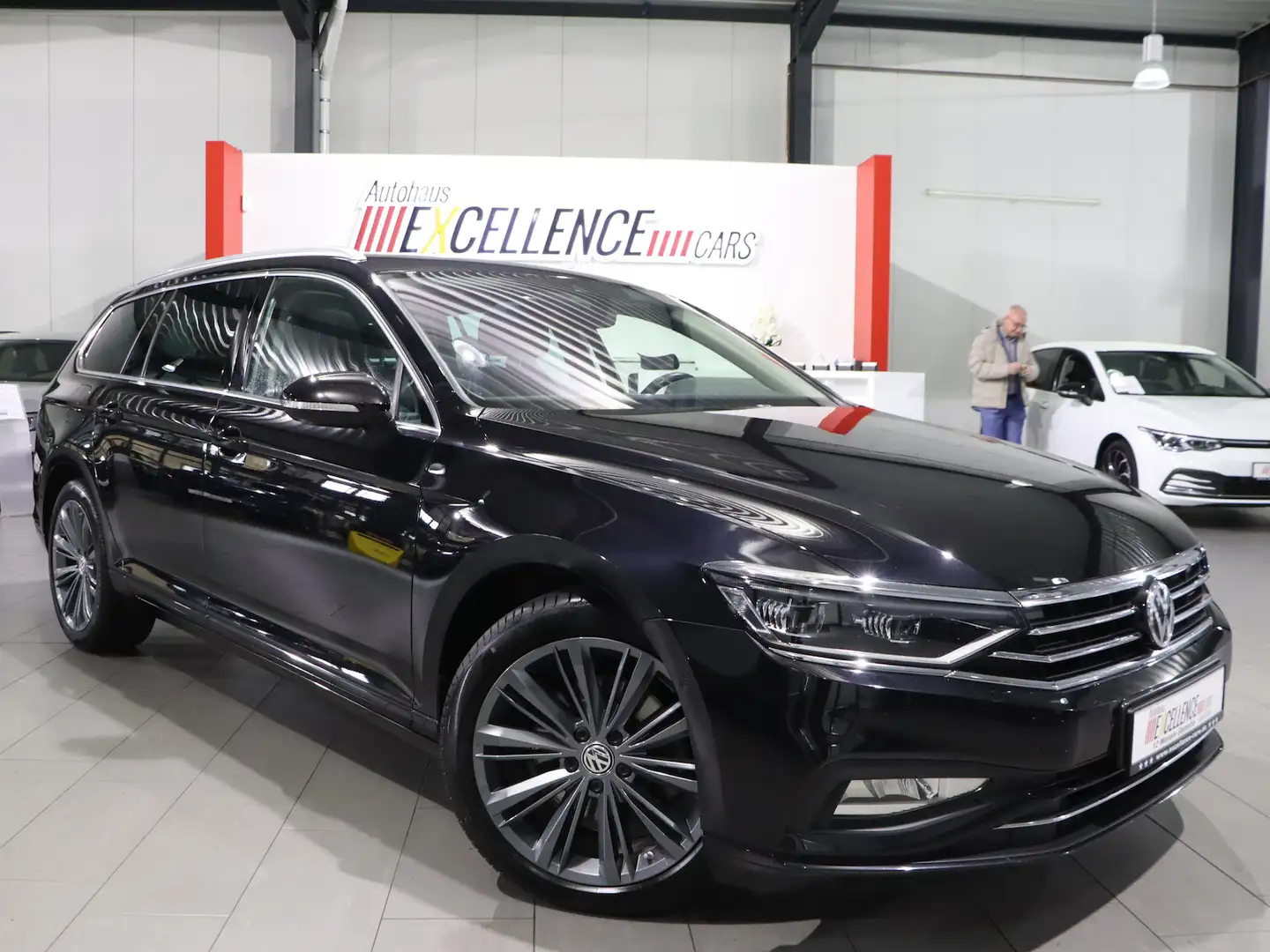 Volkswagen Passat Variant 2.0 TDI DSG IQ HIGHLINE BUSINESS Schwarz - 2