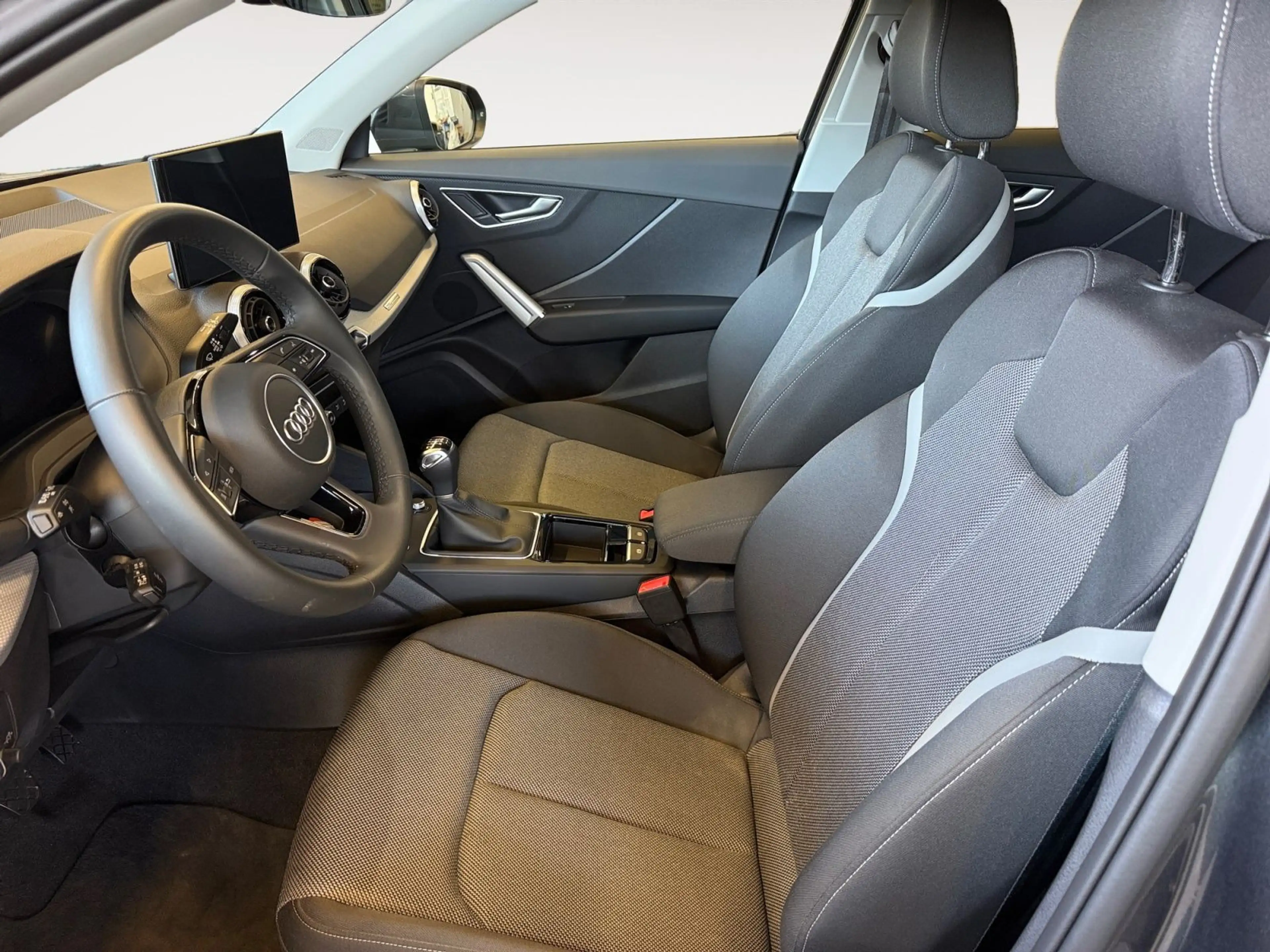 Audi Q2 30 TDI S-Line *LED*Navi*Kamera* — photo 11
