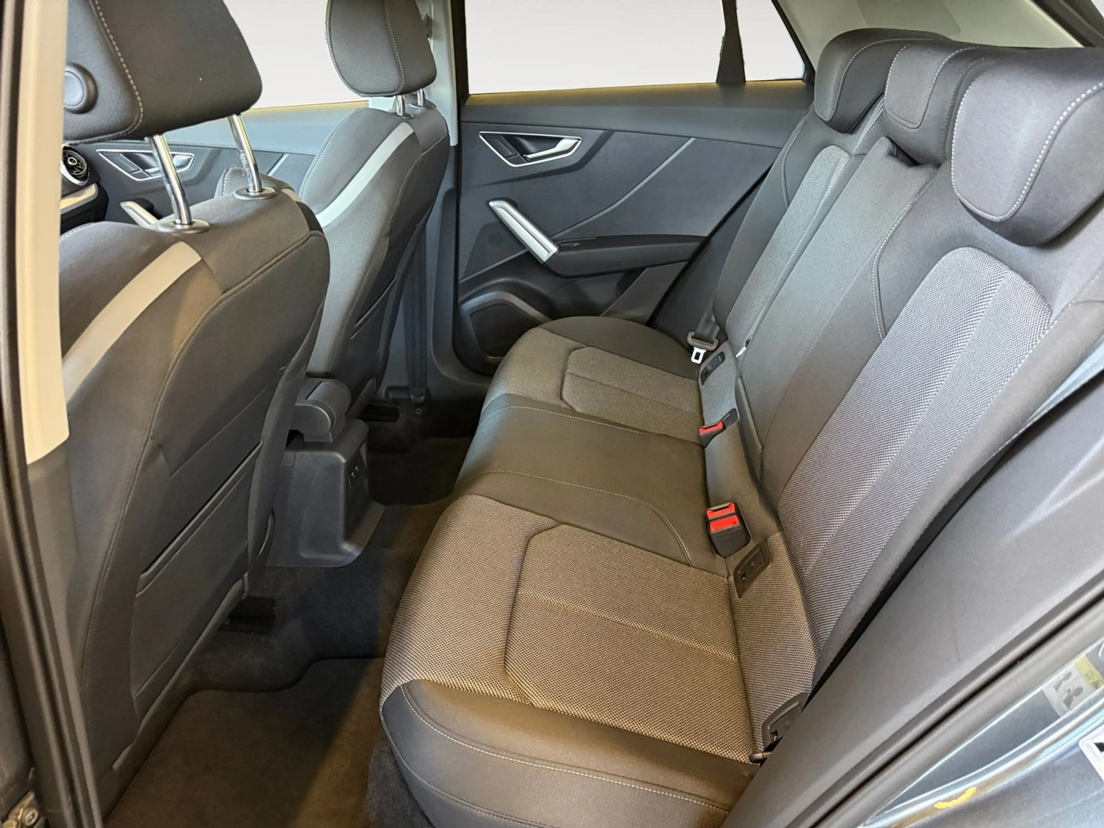 Audi Q2 30 TDI S-Line *LED*Navi*Kamera* — photo 15