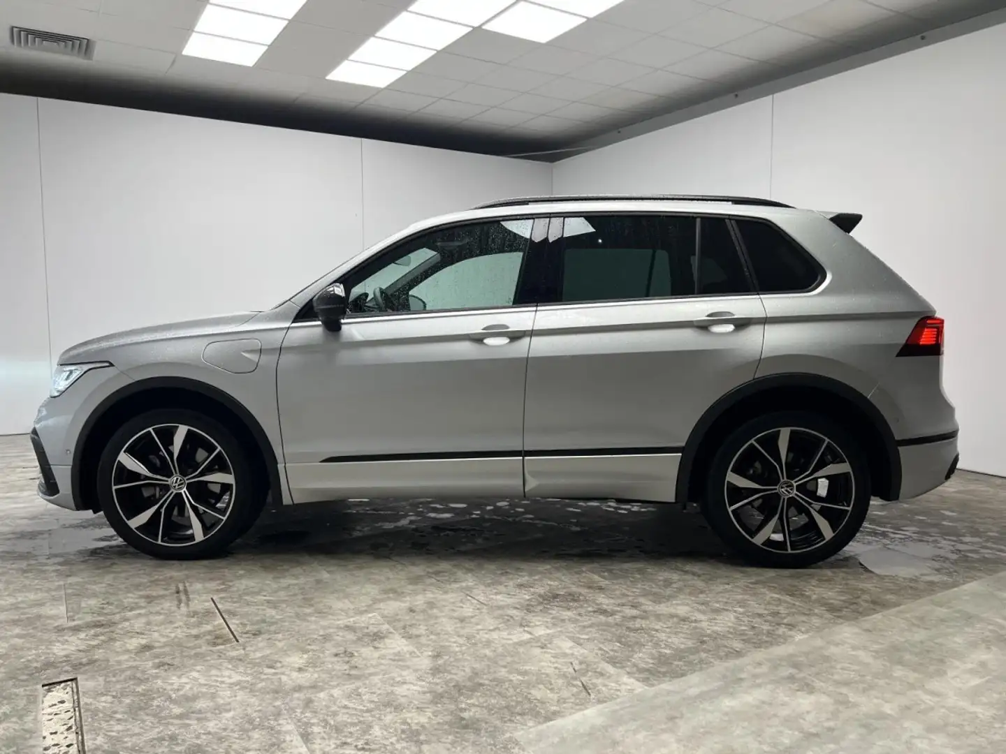 Volkswagen Tiguan 1.4 TSI DSG eHybrid R-Line Black Style+Pano Klima Argent - 2