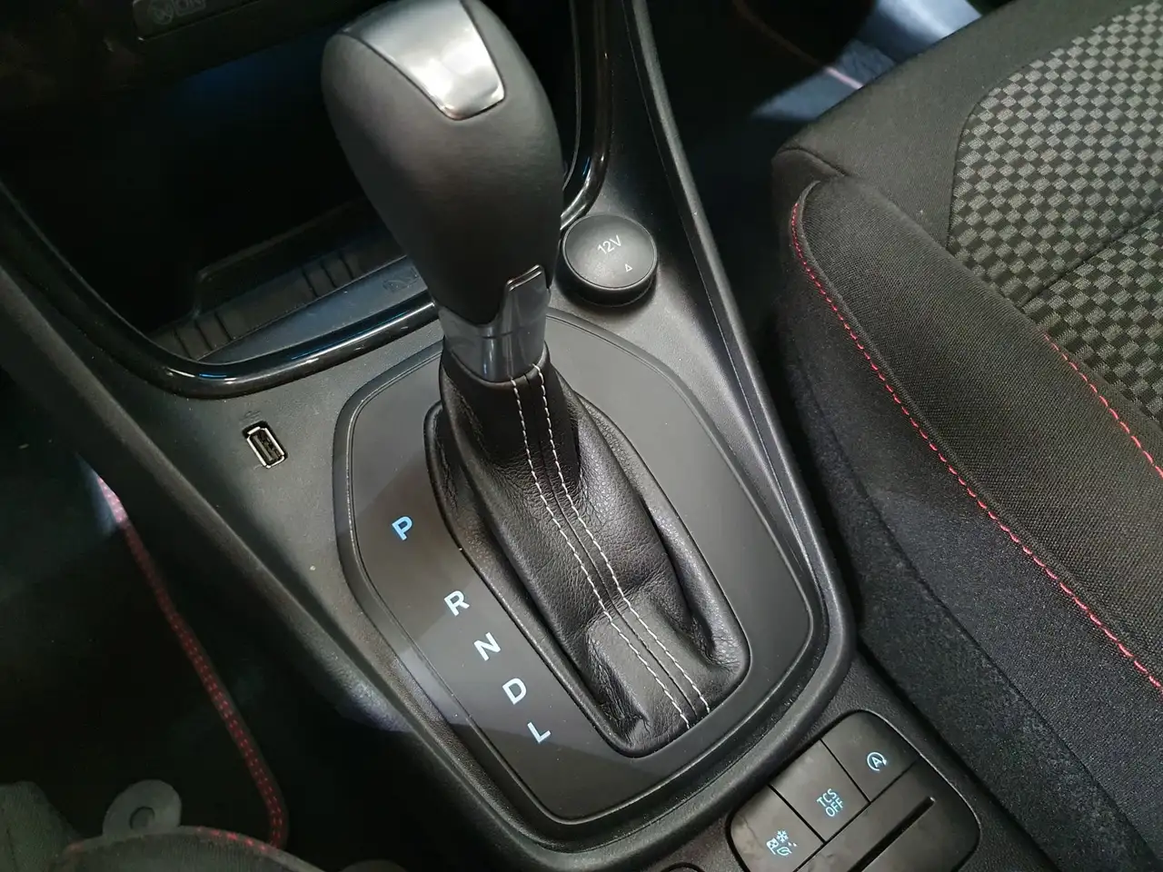 Ford Puma 1.0 EcoBoost Hybrid 125 CV S&S ST-Line aut, миниатюра 18