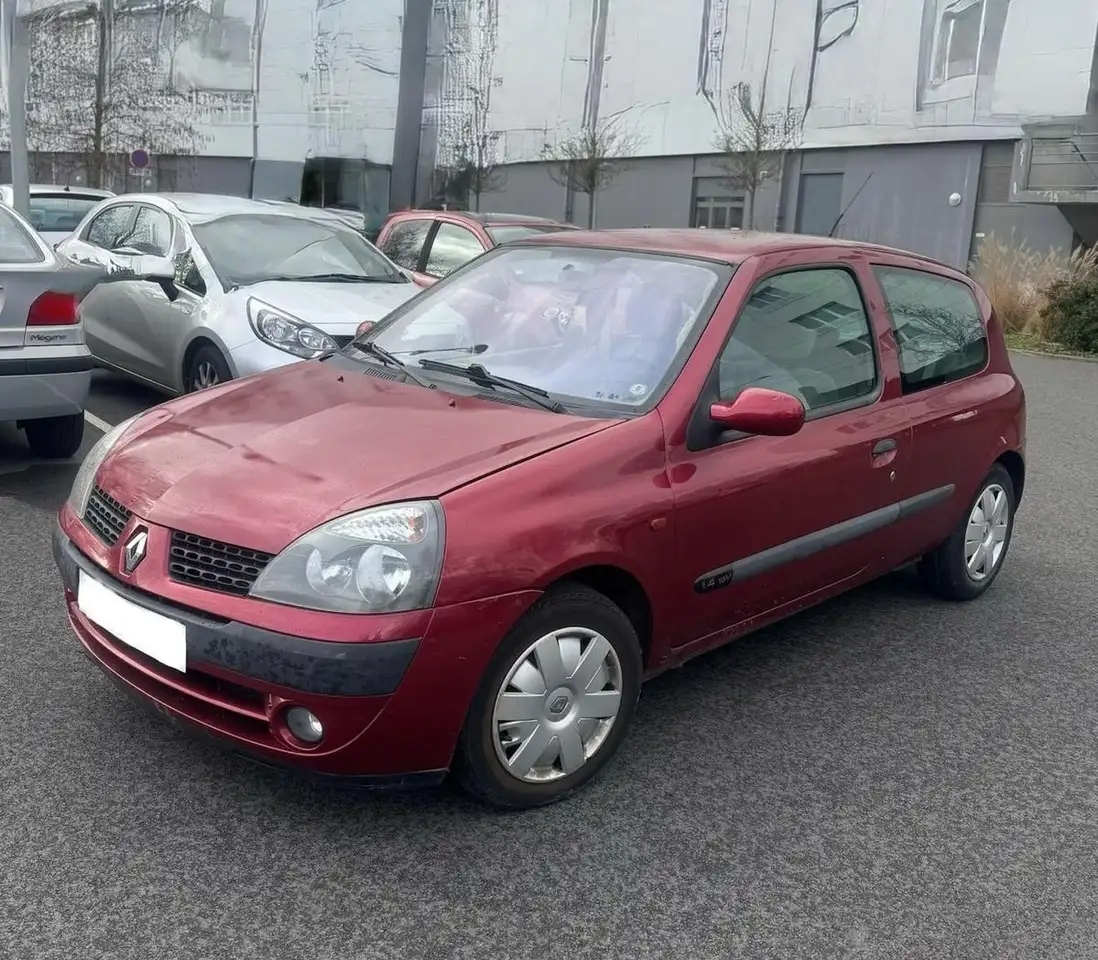 Renault Clio 1.6 Automatik Initiale