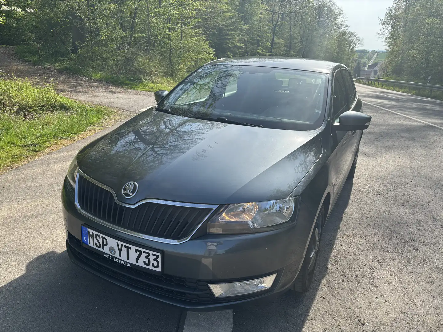 Skoda Rapid/Spaceback Ambition Grau - 1