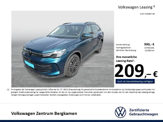 Volkswagen Tiguan view 3