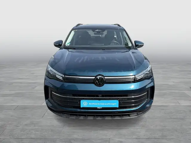Volkswagen Tiguan view 8