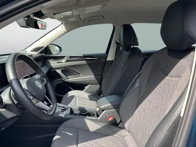 Volkswagen Tiguan view 10