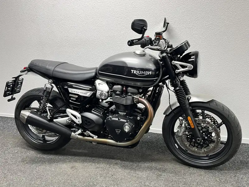 Triumph Speed Twin - foto 2