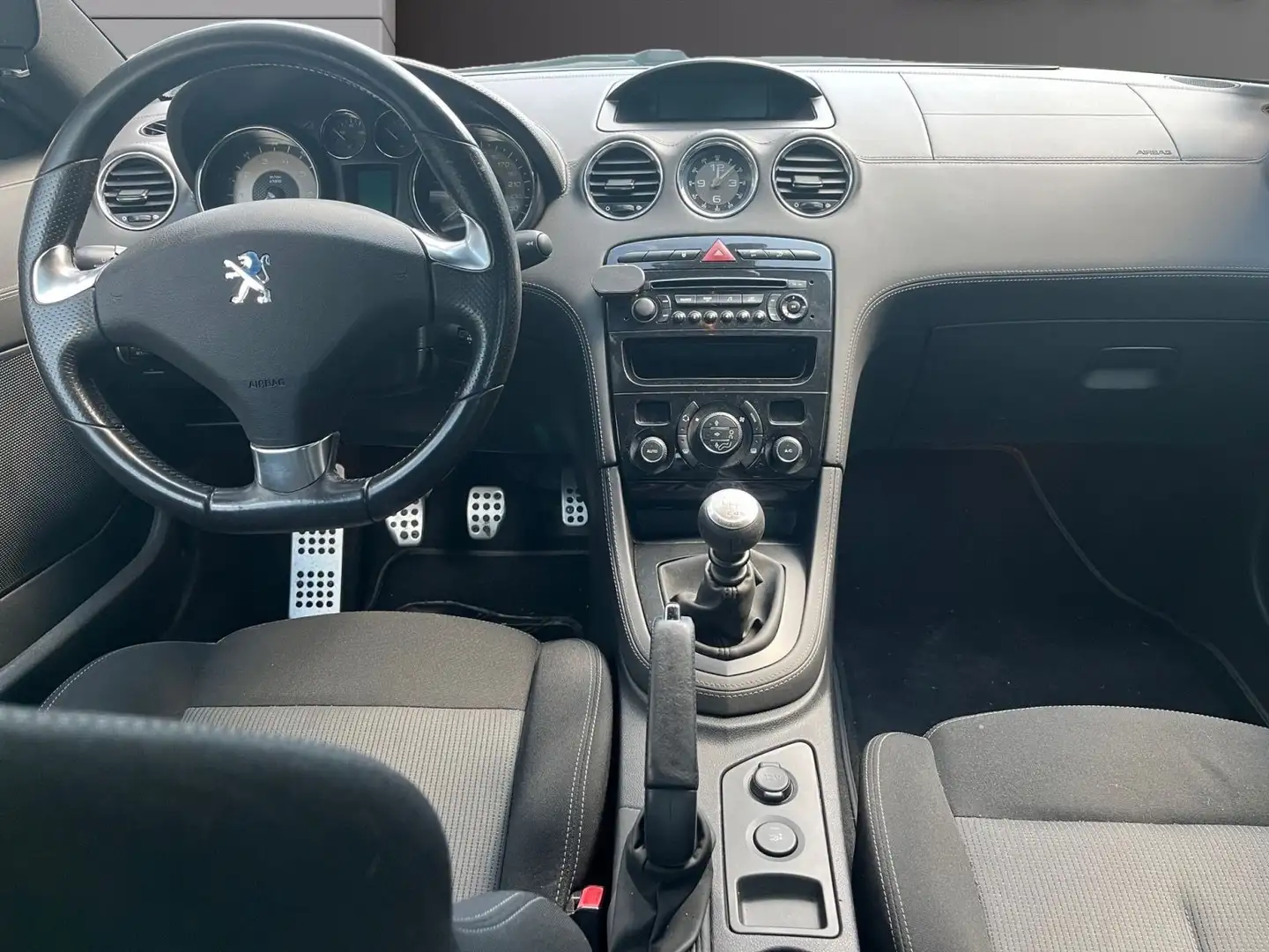 Peugeot RCZ RCZ 1.6 THP 156ch Šedá - 2