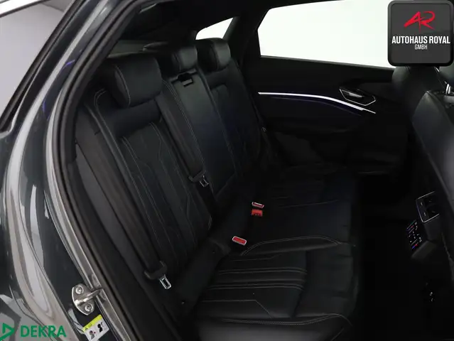 Audi E-Tron view 13