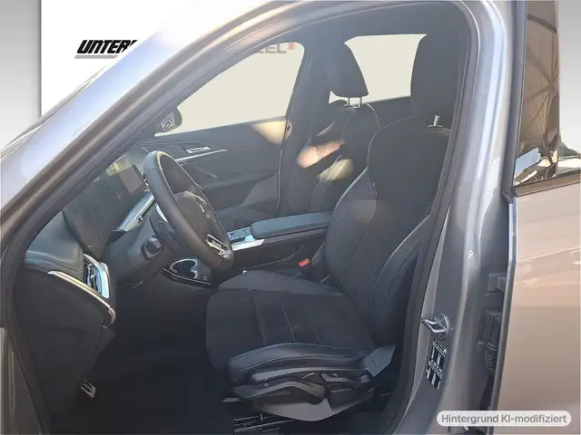 BMW X1 view 11