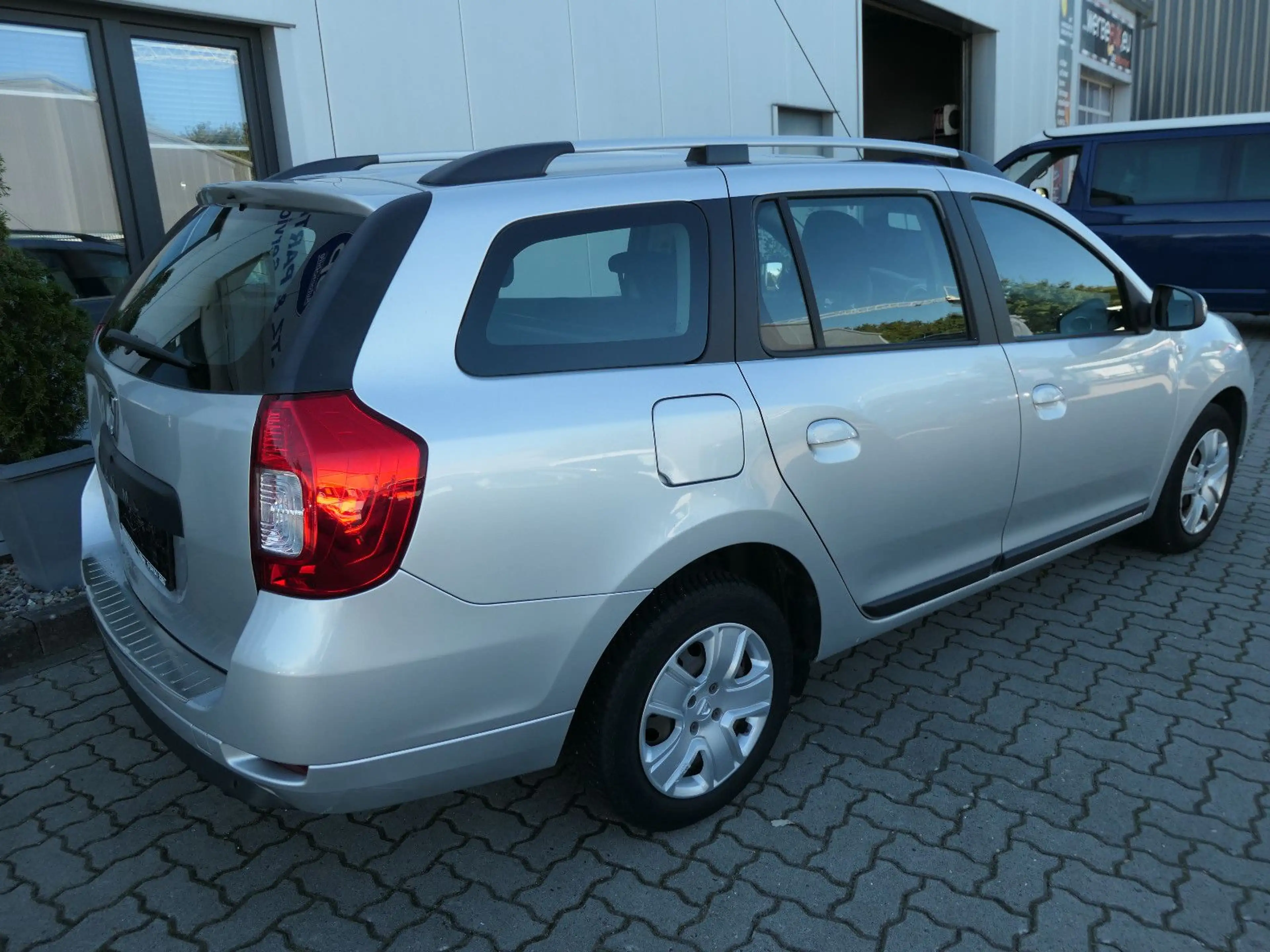 Dacia Logan MCV II Kombi Laureate // PDC, Scheckheft! — photo 4