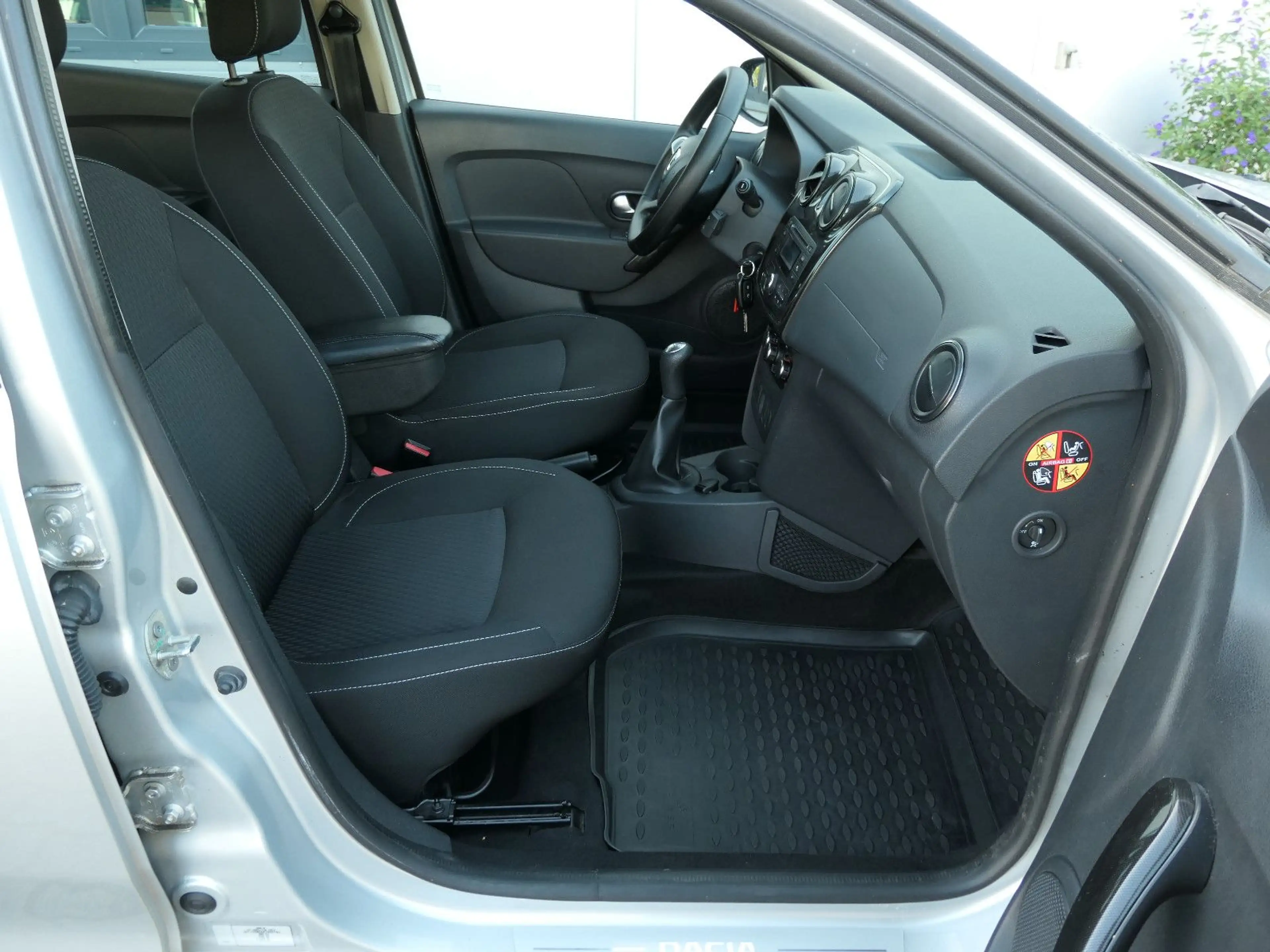 Dacia Logan MCV II Kombi Laureate // PDC, Scheckheft! — photo 10