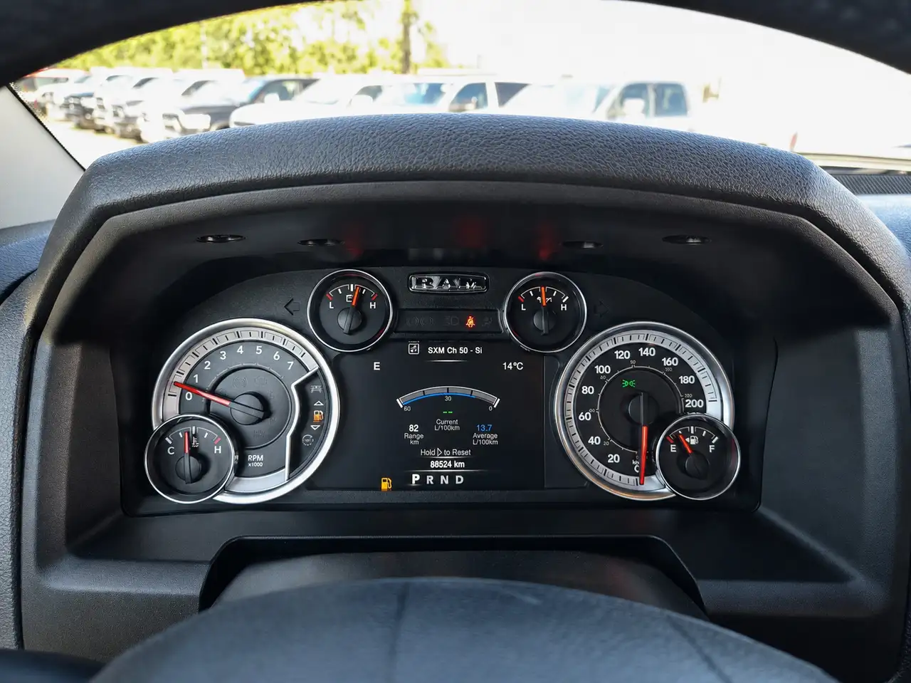 RAM 1500 снимка RAM 1500