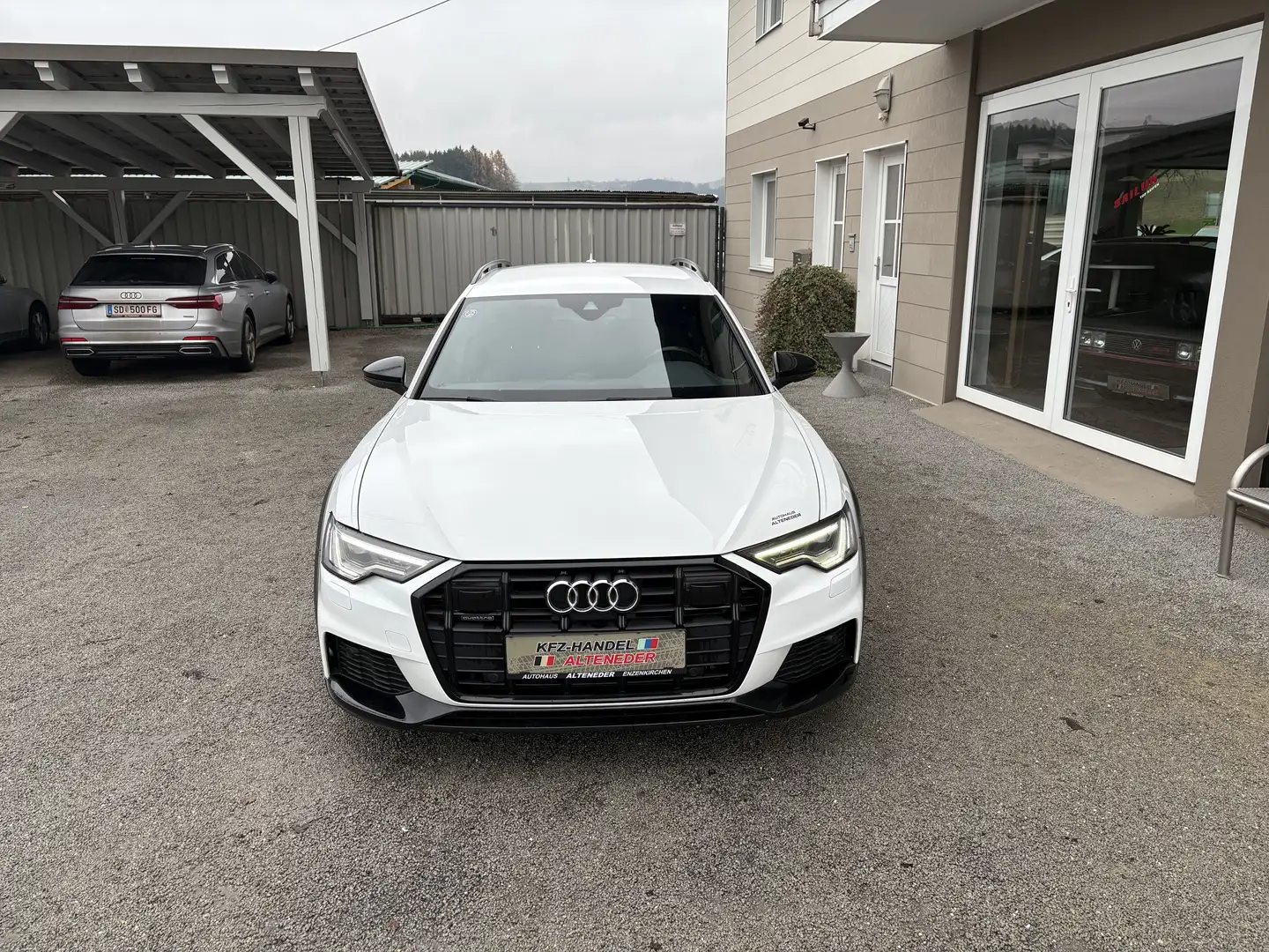 Audi A6 allroad 50 TDI quattro tiptronic *MATRIX*B&O*4-ZONEN*AHK Weiß - 2
