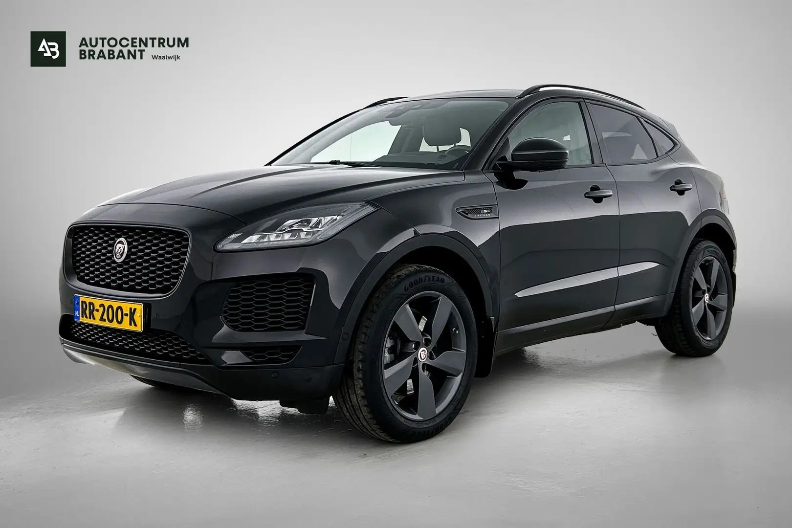 Jaguar E-Pace 2.0 P250 AWD HSE (NL-auto, Goed OnderH, Panoramada Zwart - 1