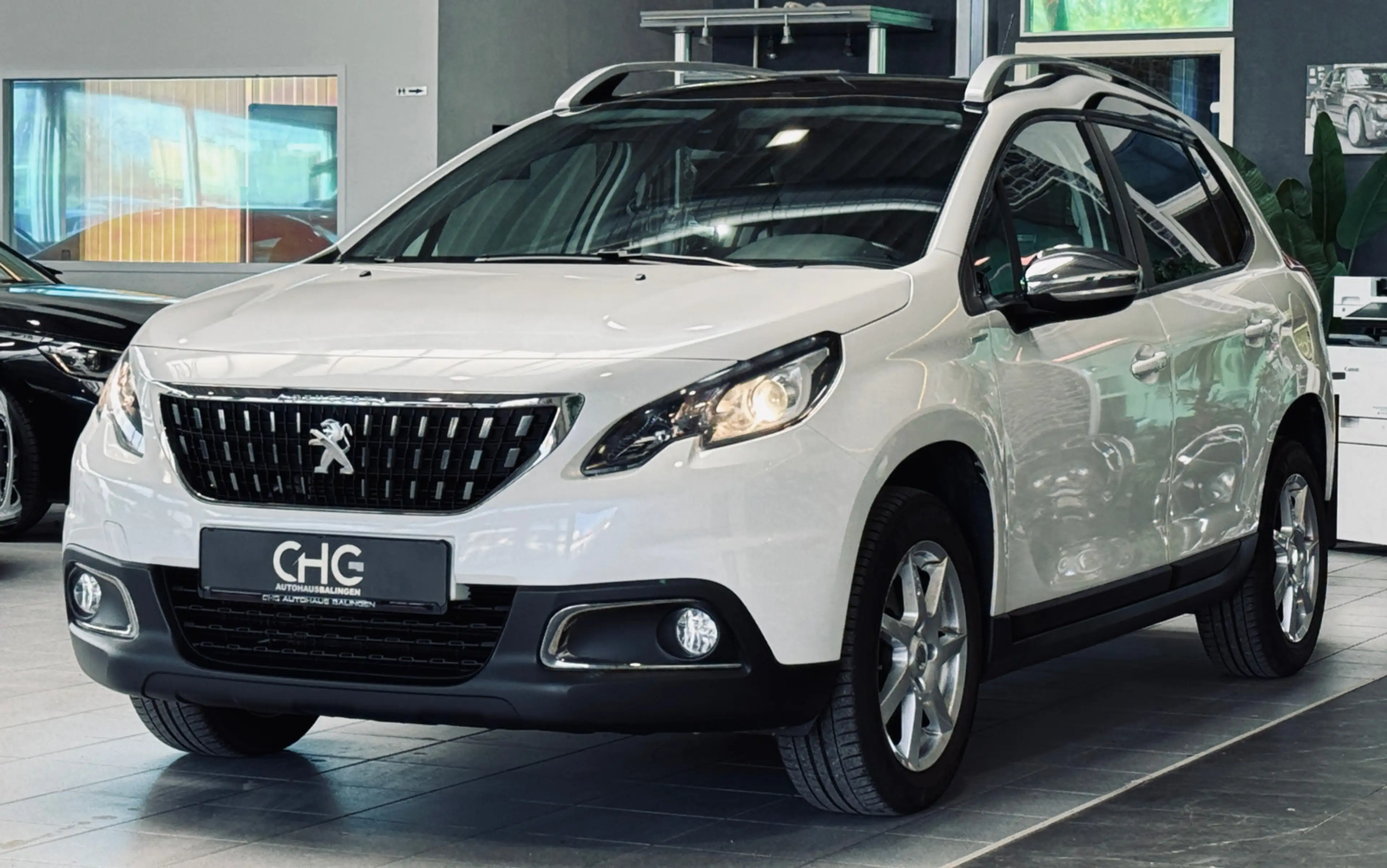 Peugeot 2008 Style PANO|KAMERA|NAVI|CARPLAY|TEMP.|SHZ — photo 3