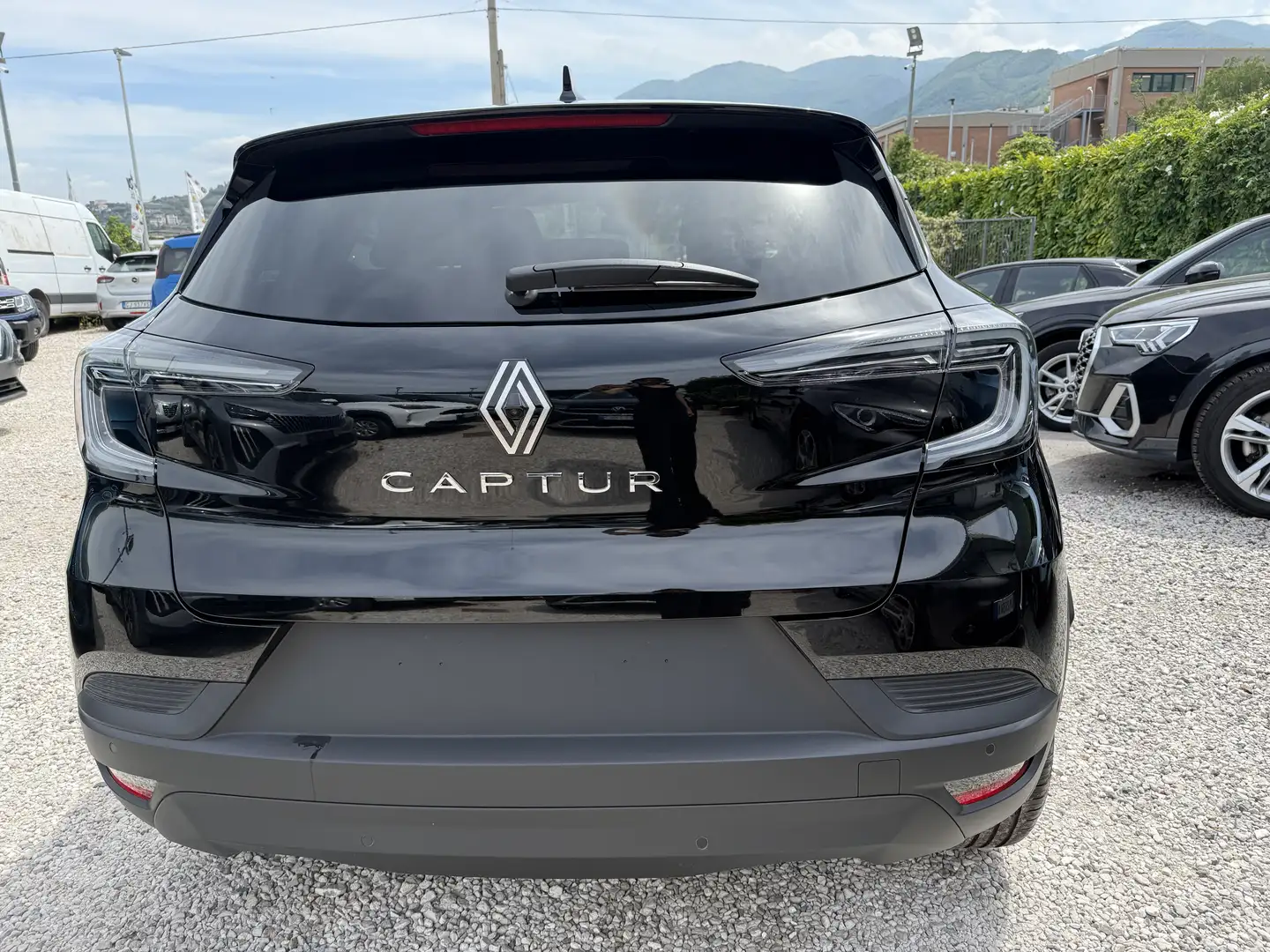 Renault Captur Renault Captur 2ª serie ECO-G 100 CV Evolution Noir - 2