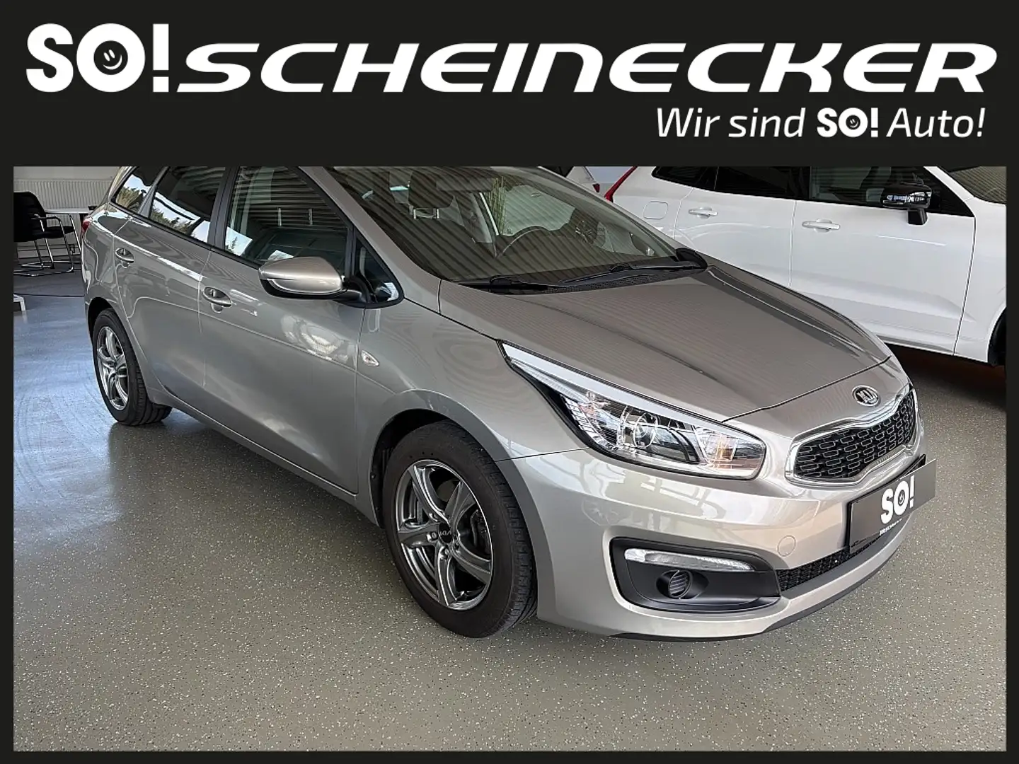 Kia Ceed SW / cee'd SW cee'd SW 1,4 MPI Team Austria Edition Silber - 1