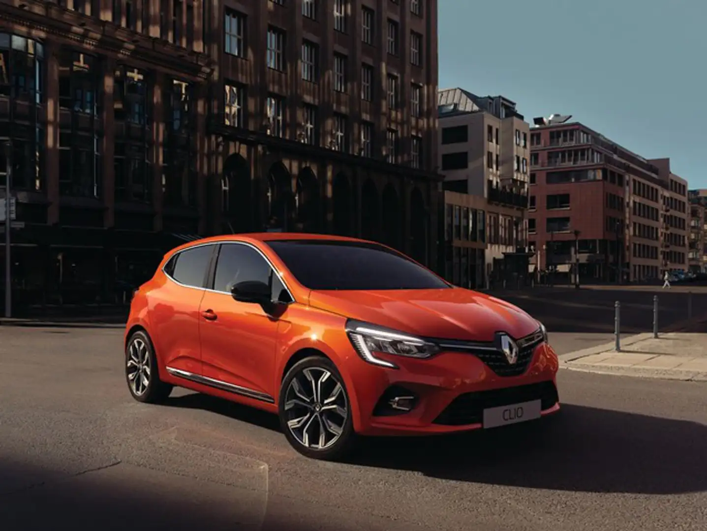 Renault Clio TCe 100 CV 5 porte Intens Bianco - 1