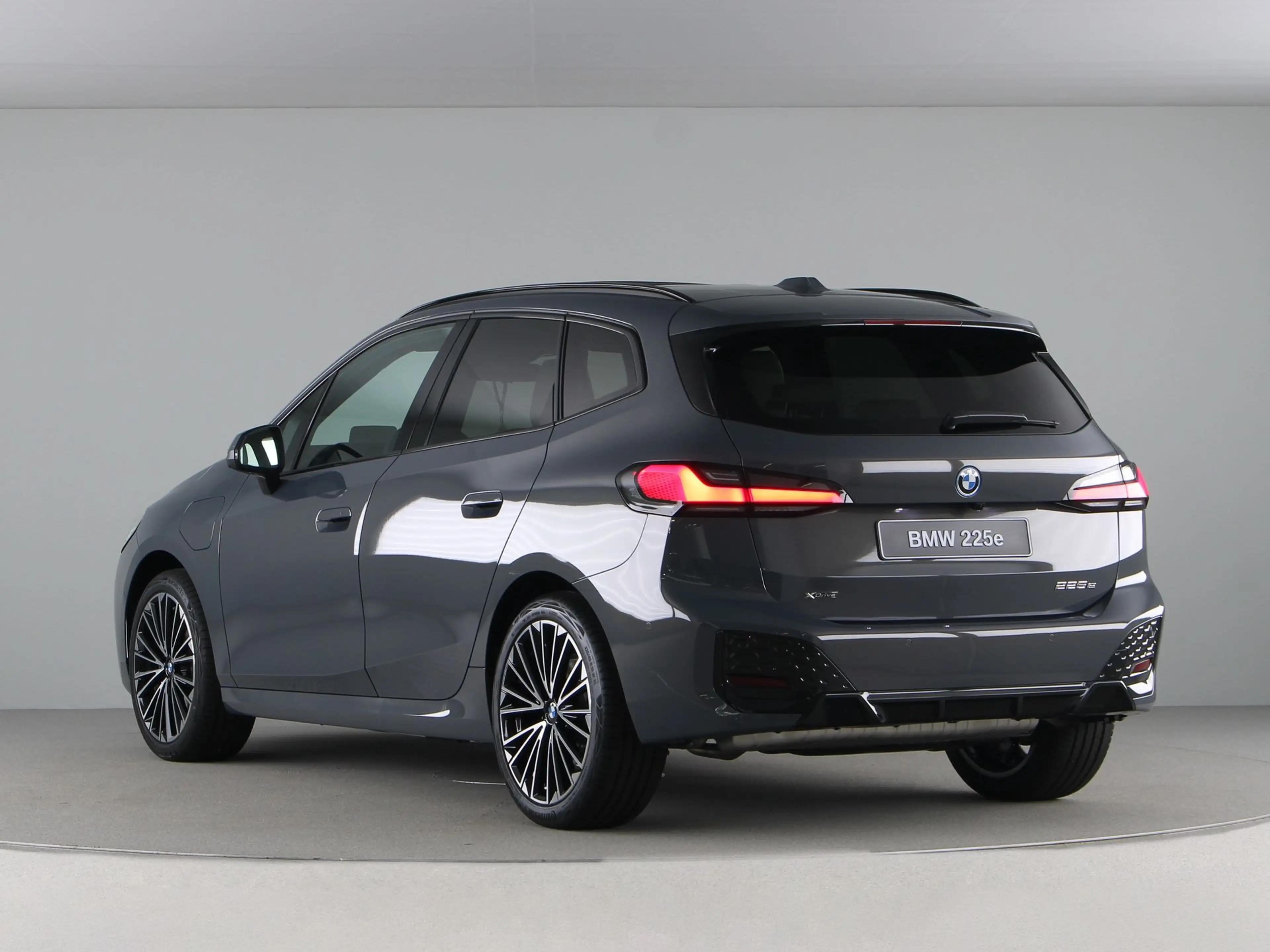 BMW 225 2 Serie Active Tourer 225e xDrive M Sport | Comfor — photo 11