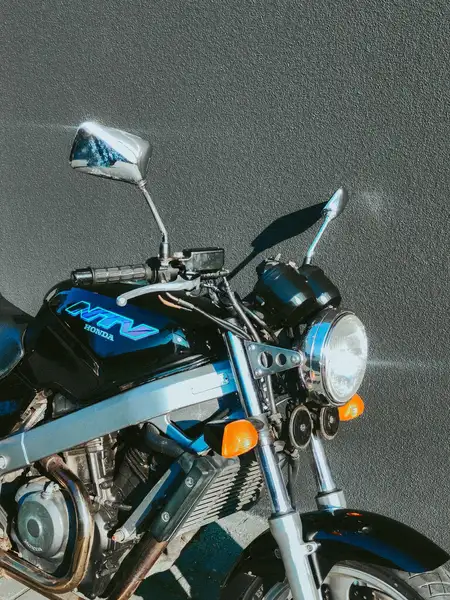 Honda NTV 650 - foto 5