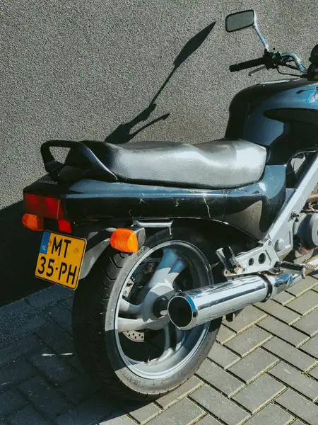 Honda NTV 650 - foto 6