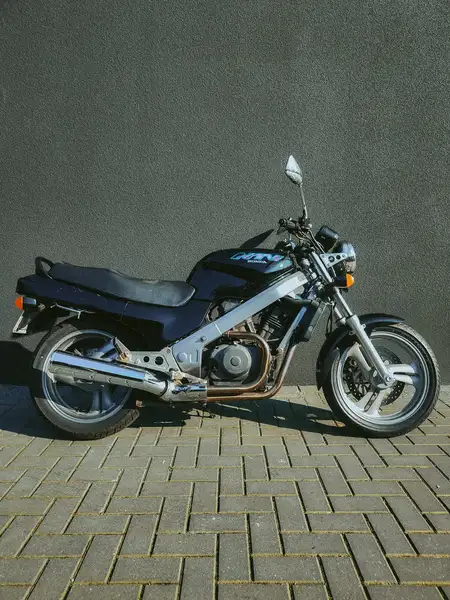 Honda NTV 650 - foto 3
