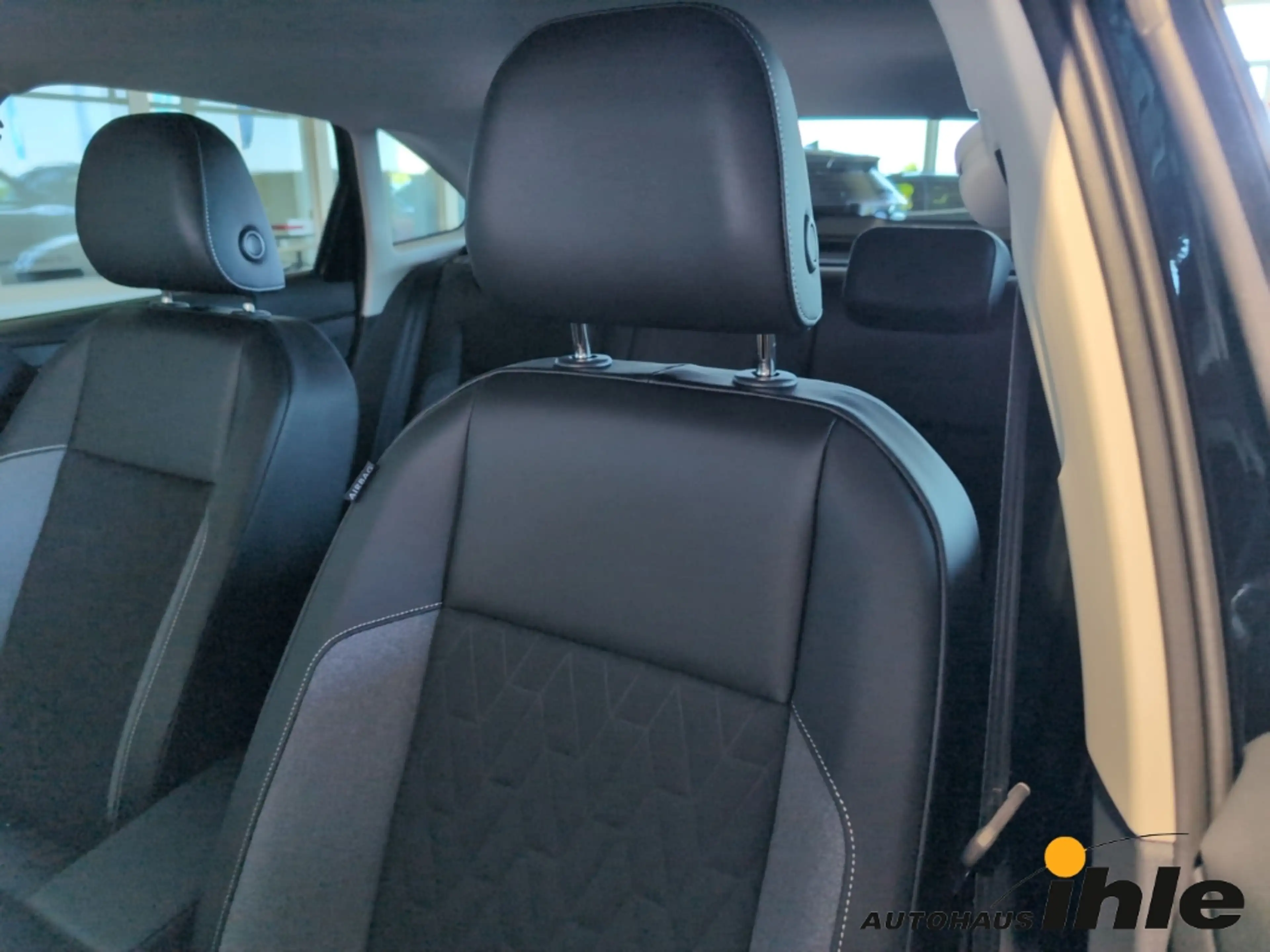 Volkswagen Taigo Energy 1,0 TSI DSG AHK+ACC+APP-Connect — photo 15