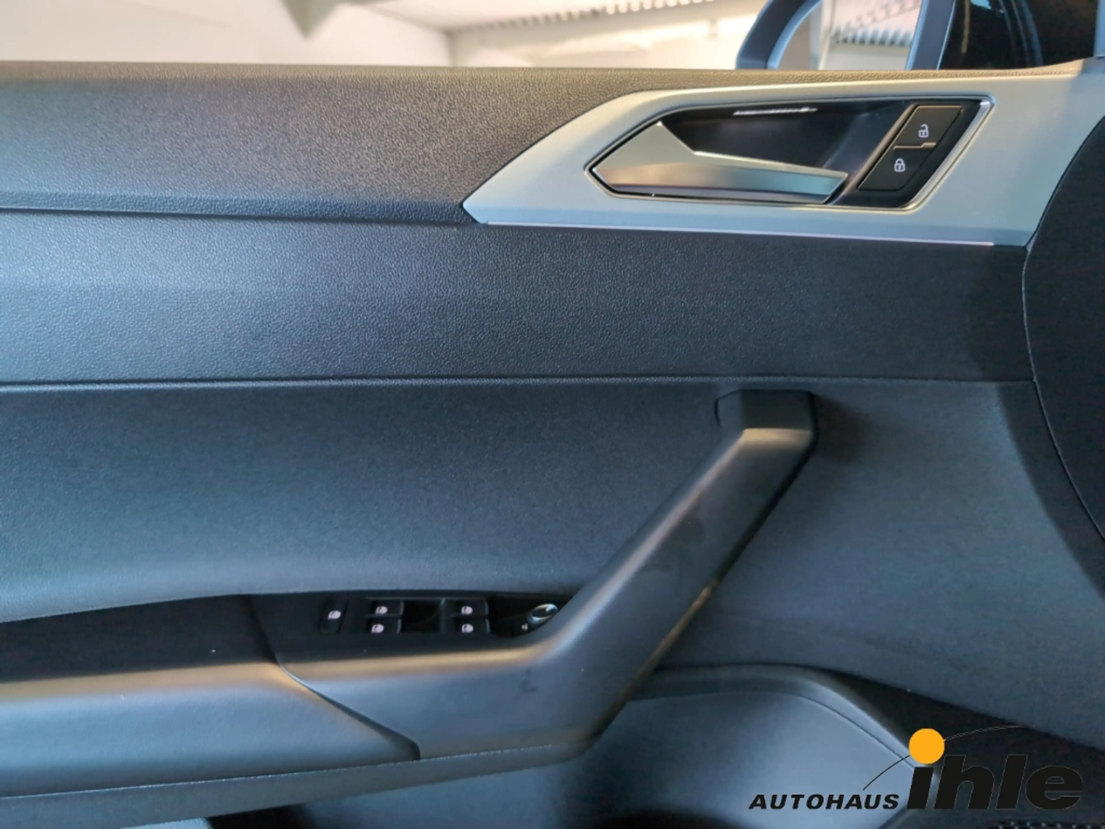 Volkswagen Taigo Energy 1,0 TSI DSG AHK+ACC+APP-Connect — photo 10