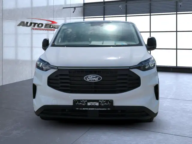 Ford Transit Custom view 10