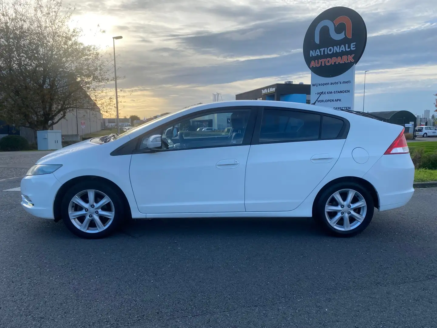 Honda Insight 2011 * 1.3 Business Mode * AUTOMAAT *135.000 KM NA bijela - 2