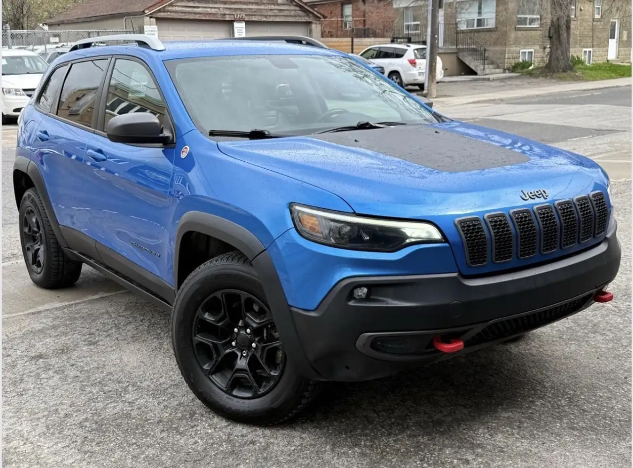 Jeep Cherokee снимка Jeep Cherokee
